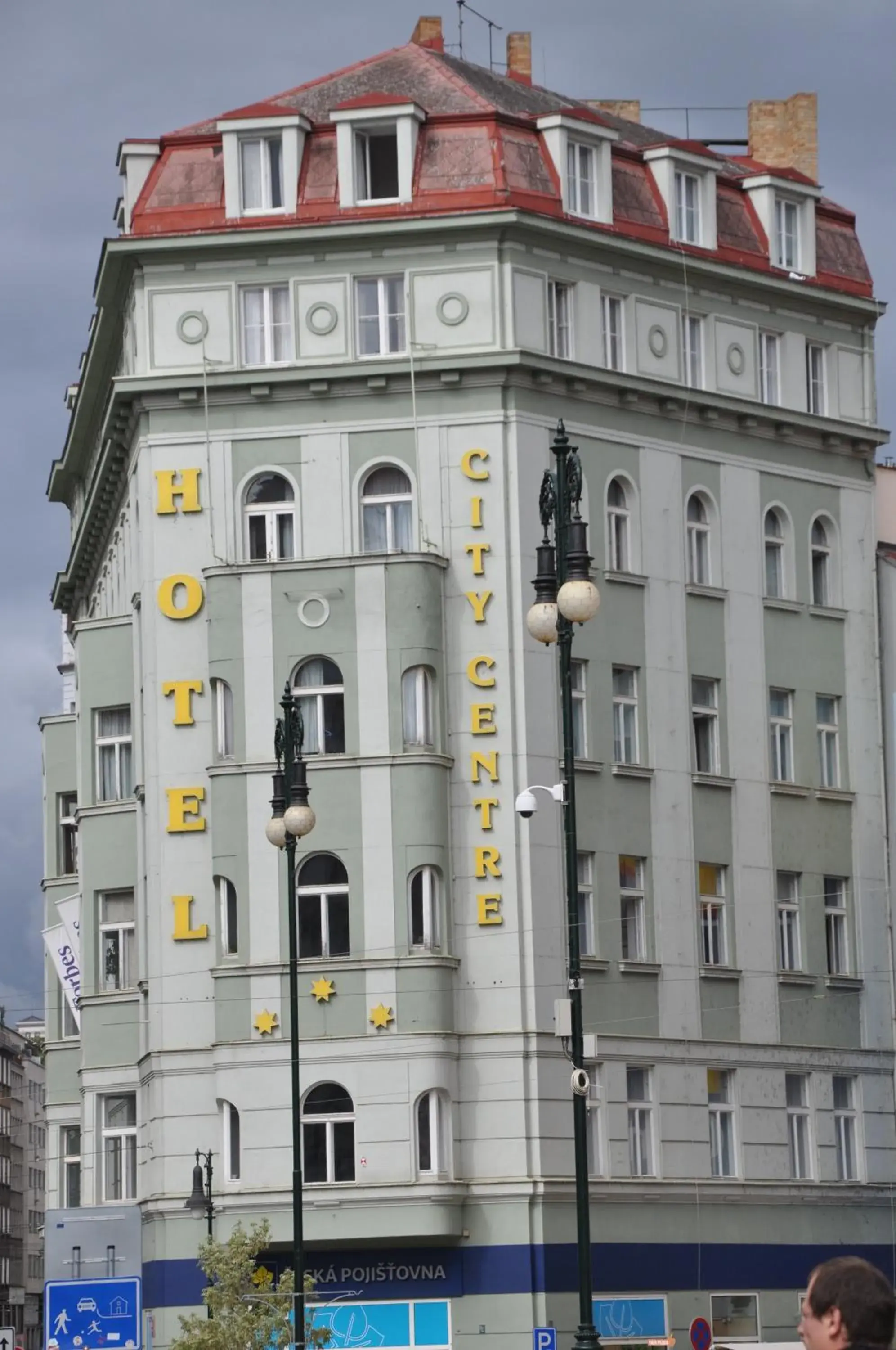 Facade/entrance, Property Building in City Centre