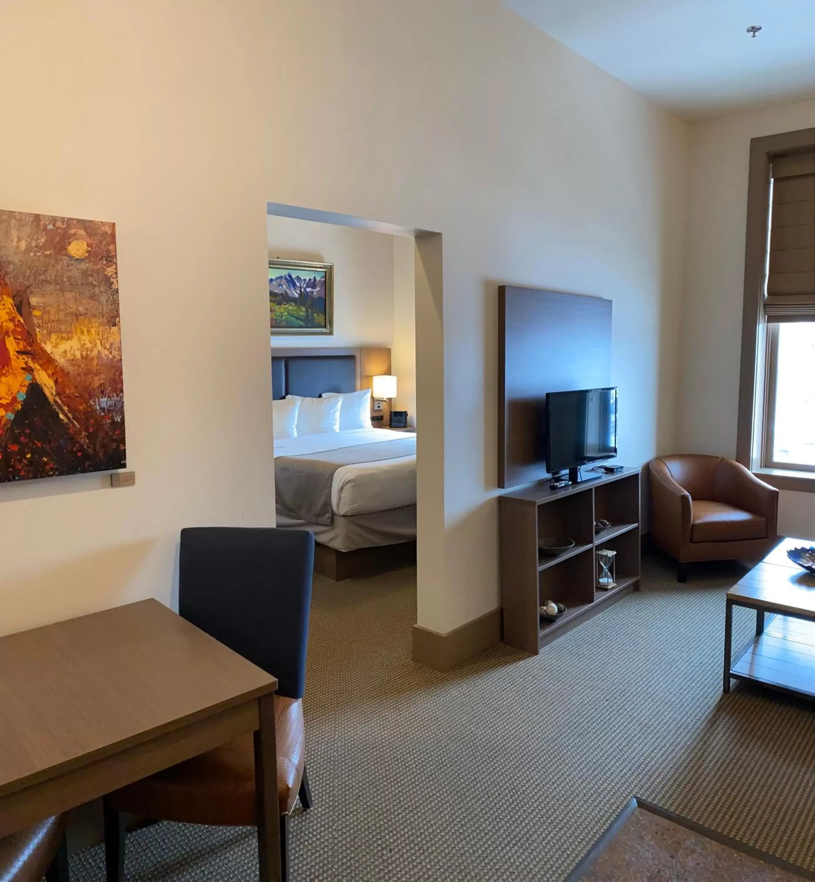 TV and multimedia, Bed in Historic Hotel Arvon TV and multimedia, Bed in Historic Hotel Arvon