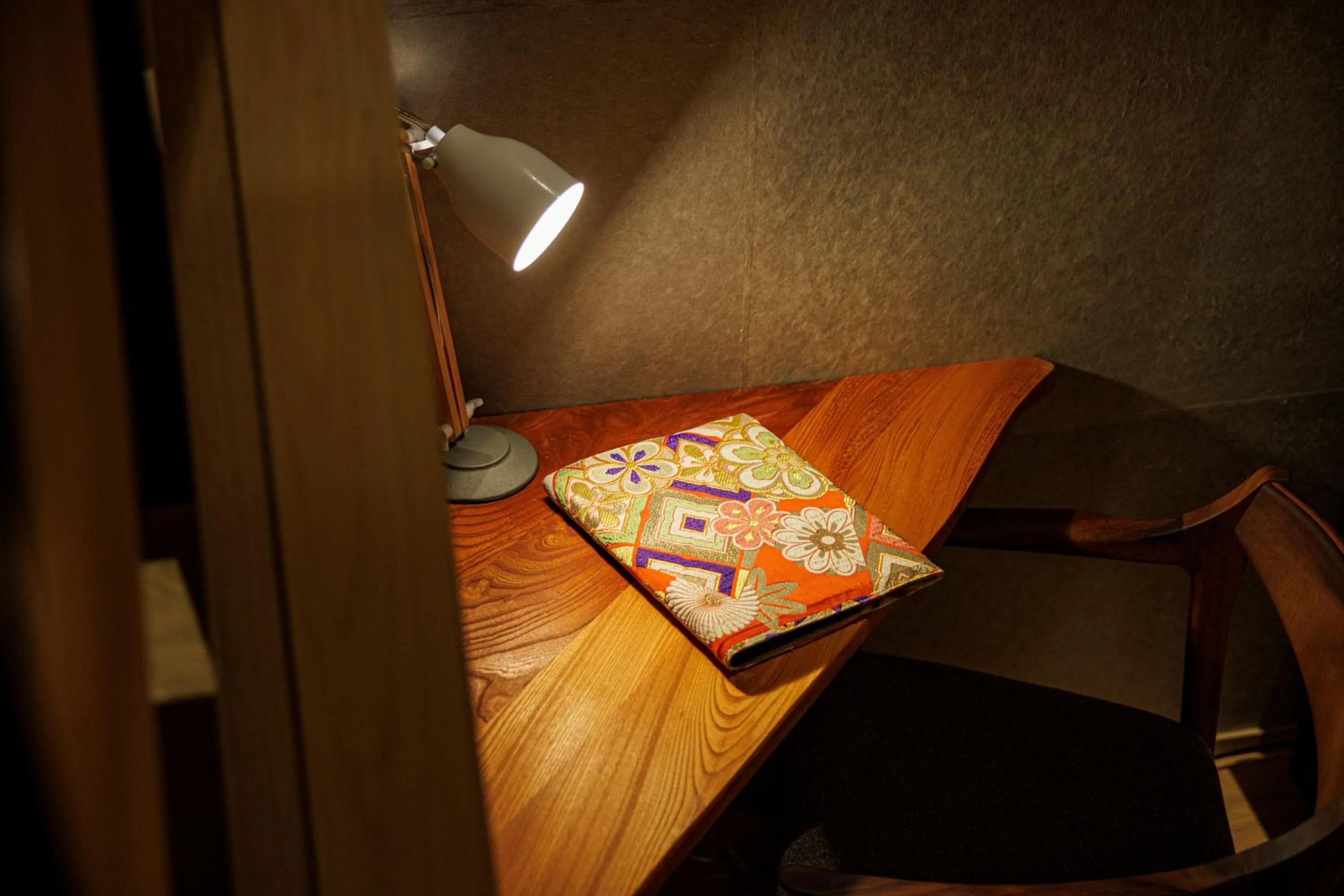 Decorative detail, Bed in Hotel Kanazawa Zoushi
