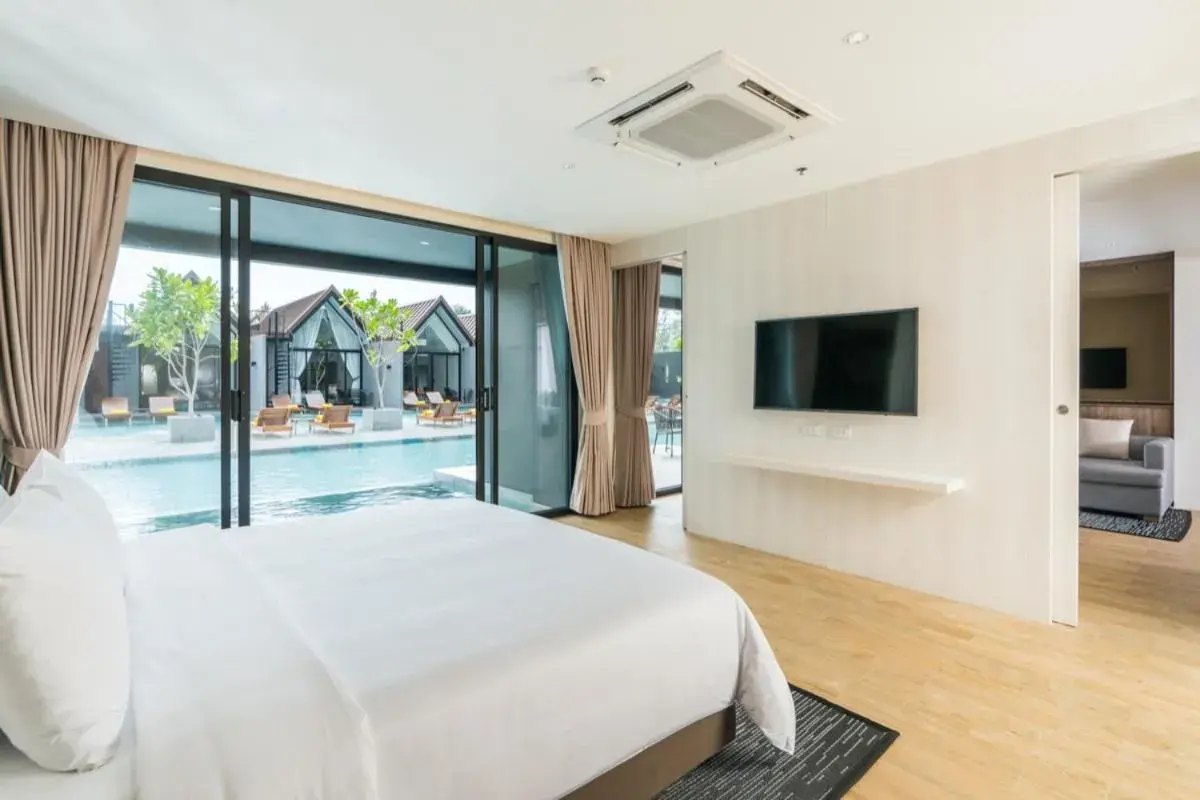 Bedroom, TV/Entertainment Center in Ana Anan Resort & Villas Pattaya