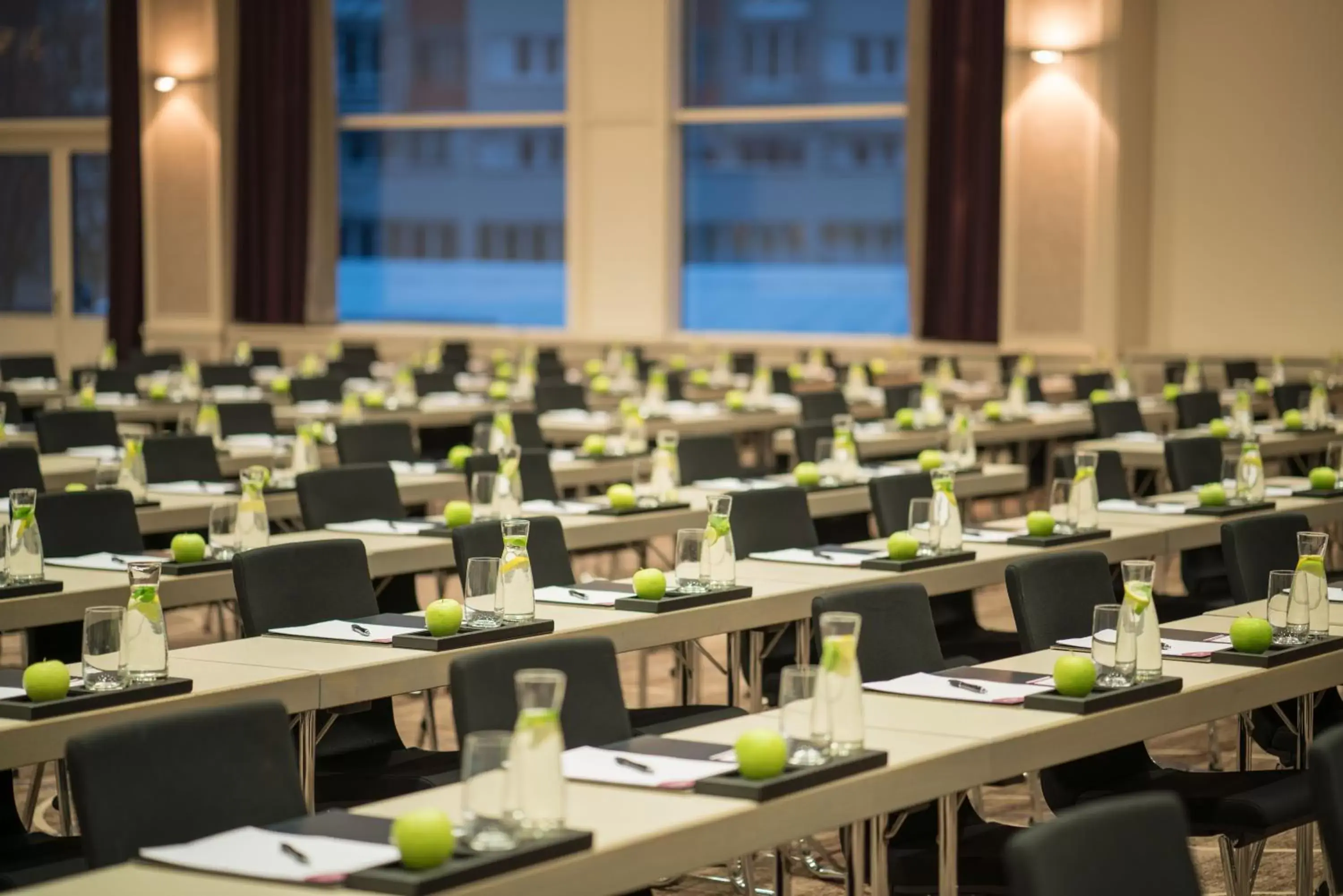 Banquet/Function facilities, Restaurant/Places to Eat in Crowne Plaza Berlin City Centre Ku'damm, an IHG Hotel