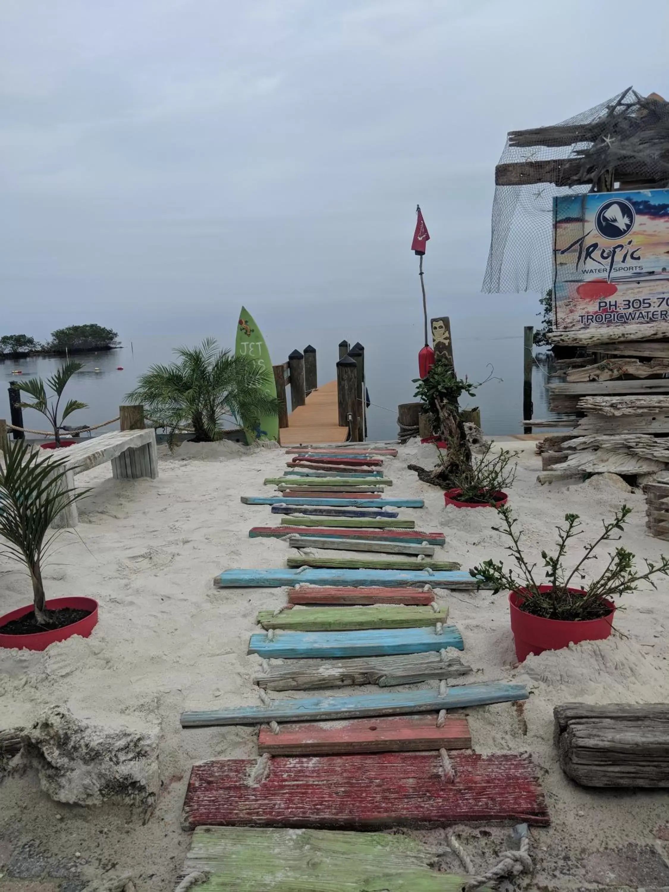 Beach in Snappers Key Largo