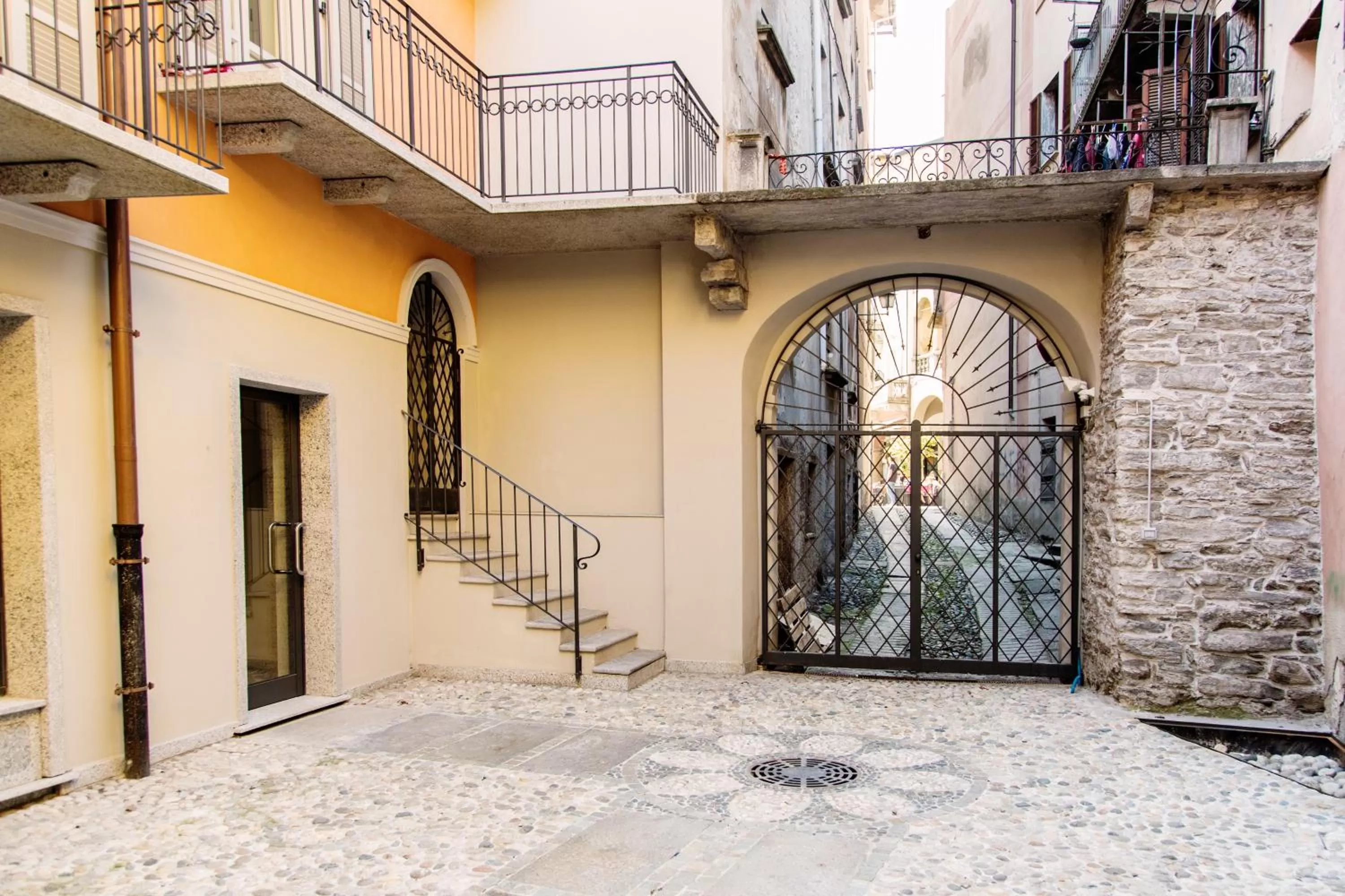 Property building in Domus Residence