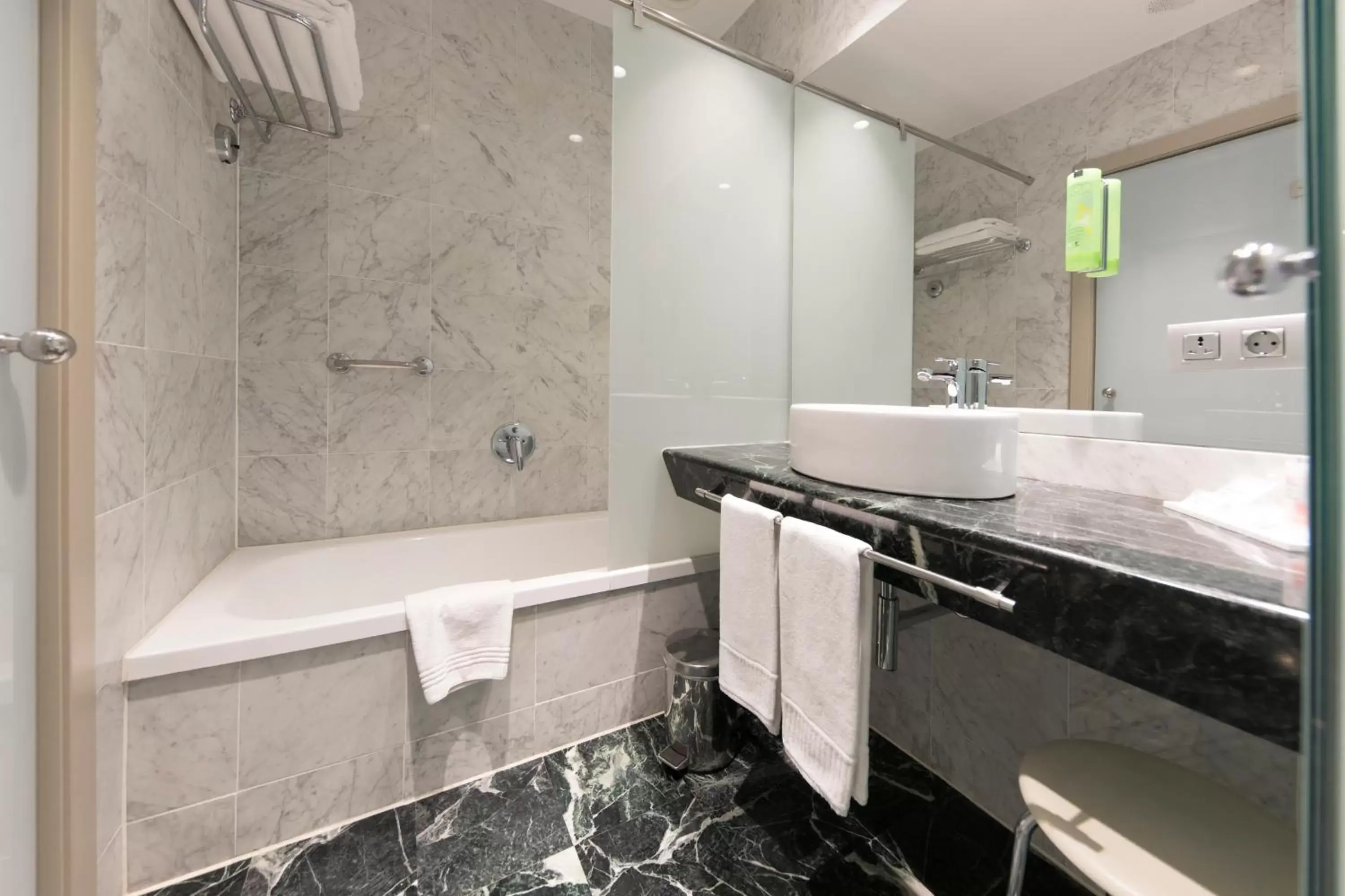Bathroom in Gran Hotel Havana 4Sup by Escampa Hotels