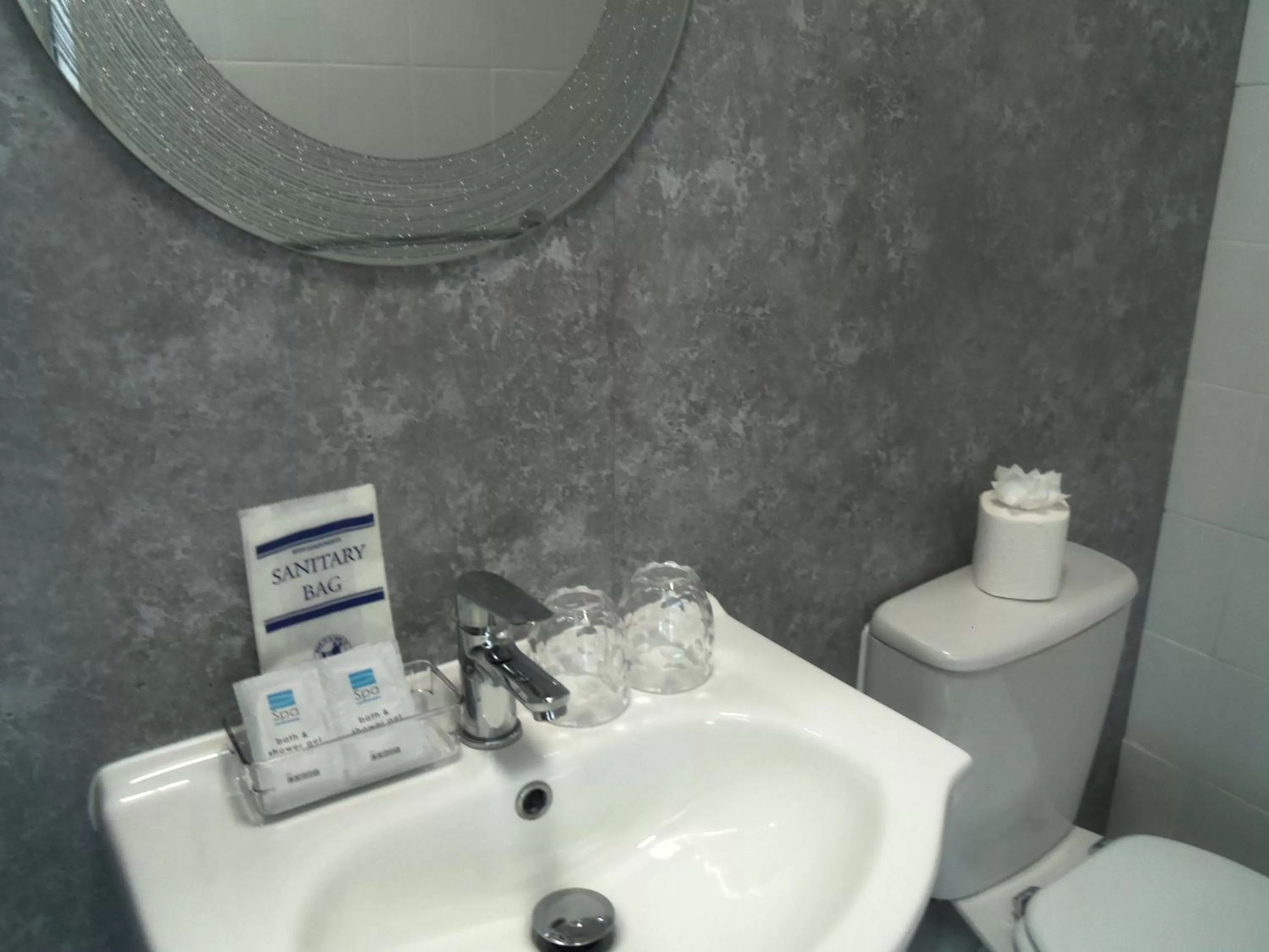 Bathroom in The Sefton Blackpool