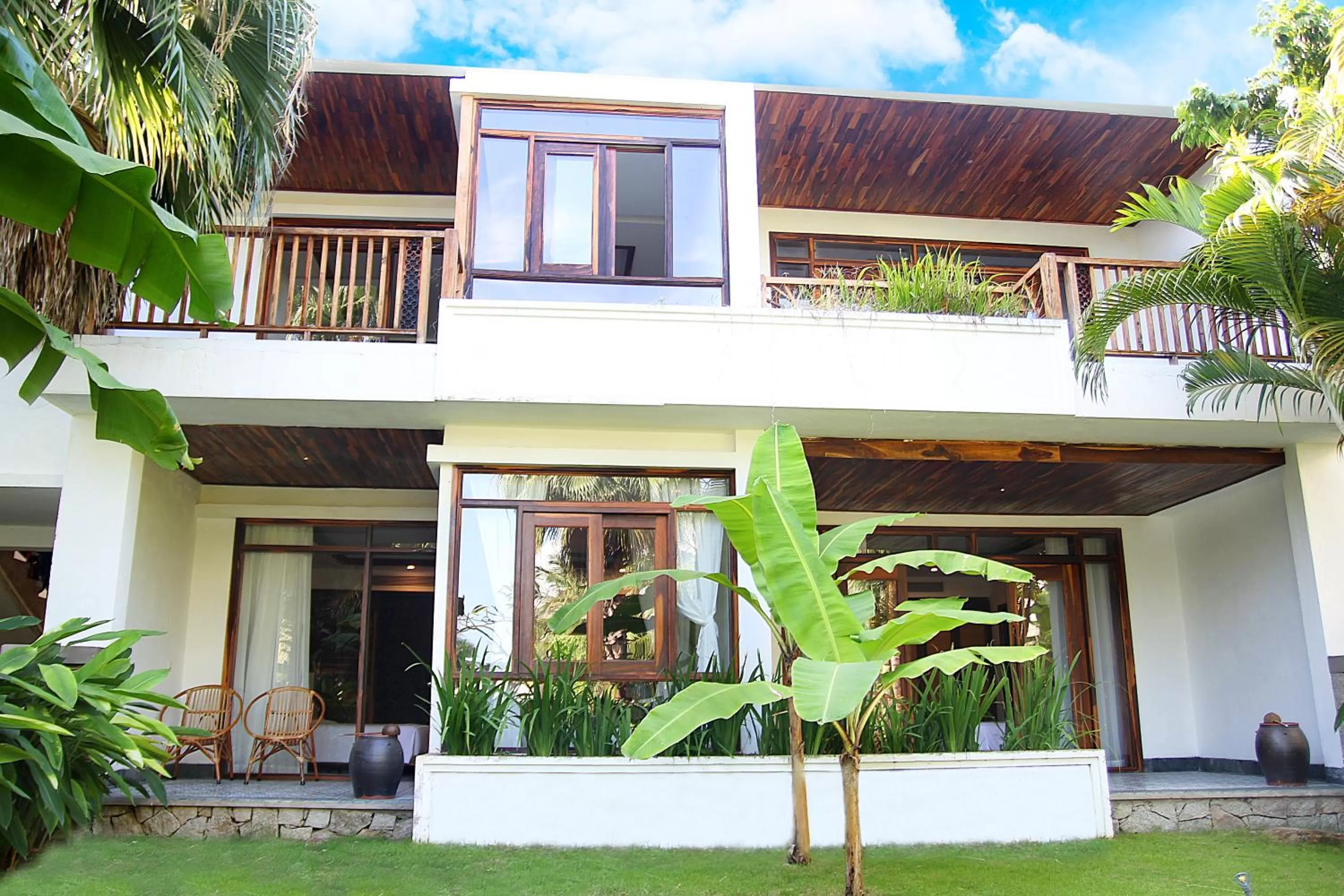 Patio in Alibu Resort Nha Trang