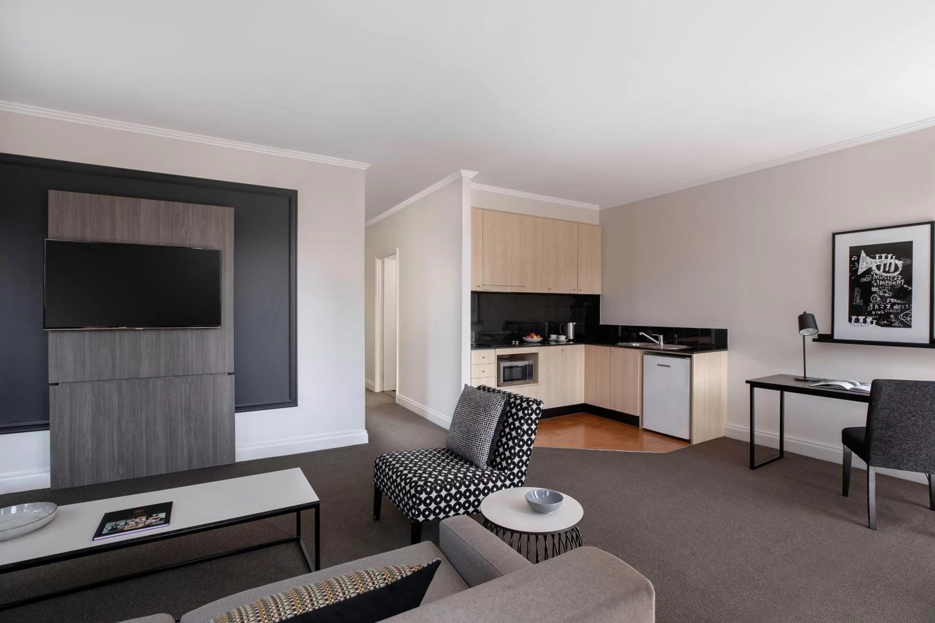 Kitchen or kitchenette in Mantra on Little Bourke Melbourne