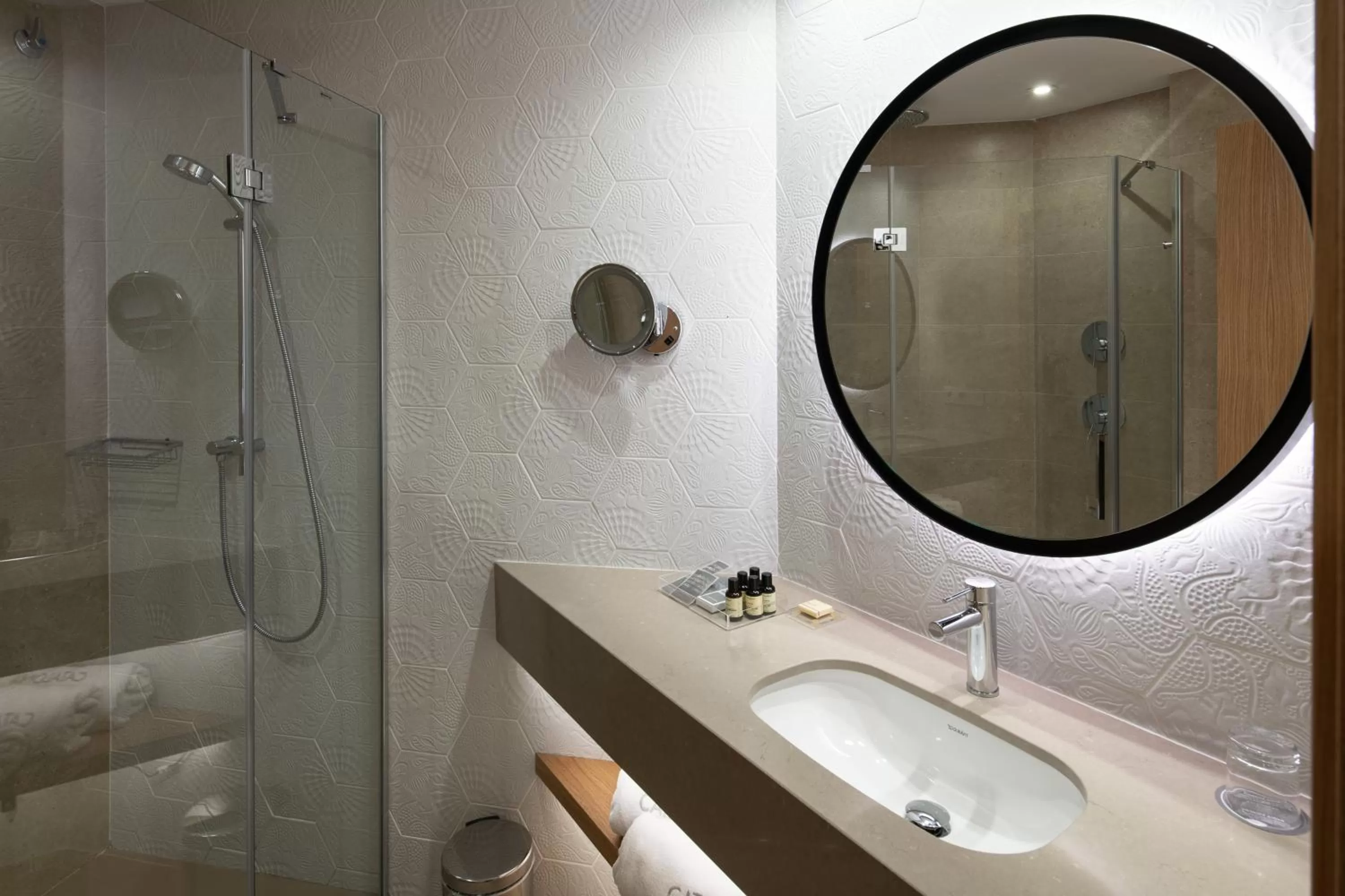 Bathroom in Catalonia Eixample 1864