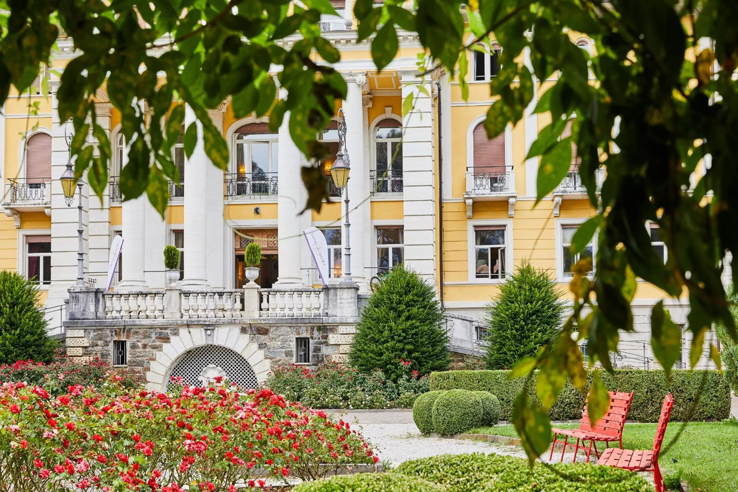 Facade/entrance, Property Building in Grand Hotel Imperial