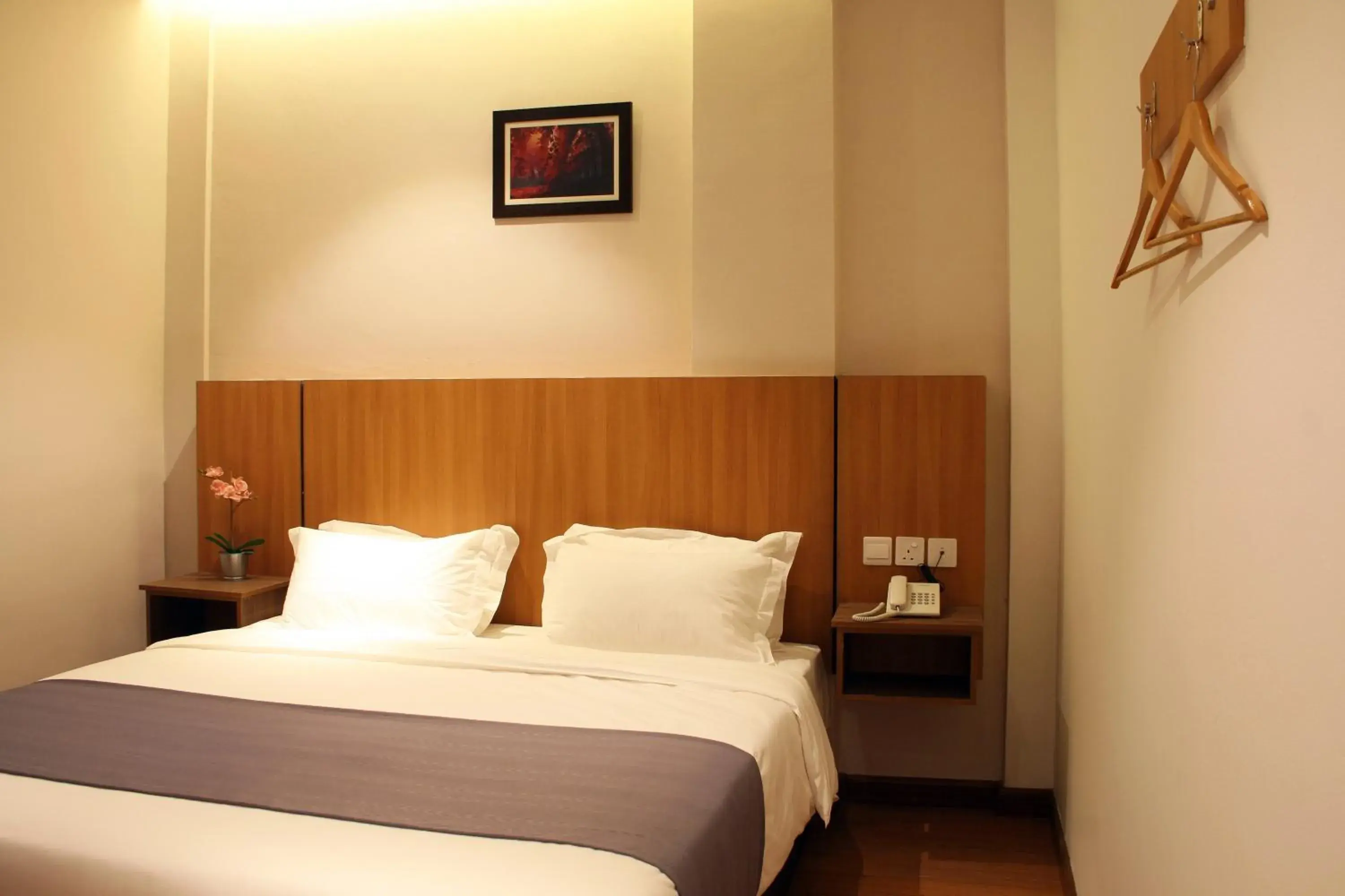 Bed in Ahyu Hotel