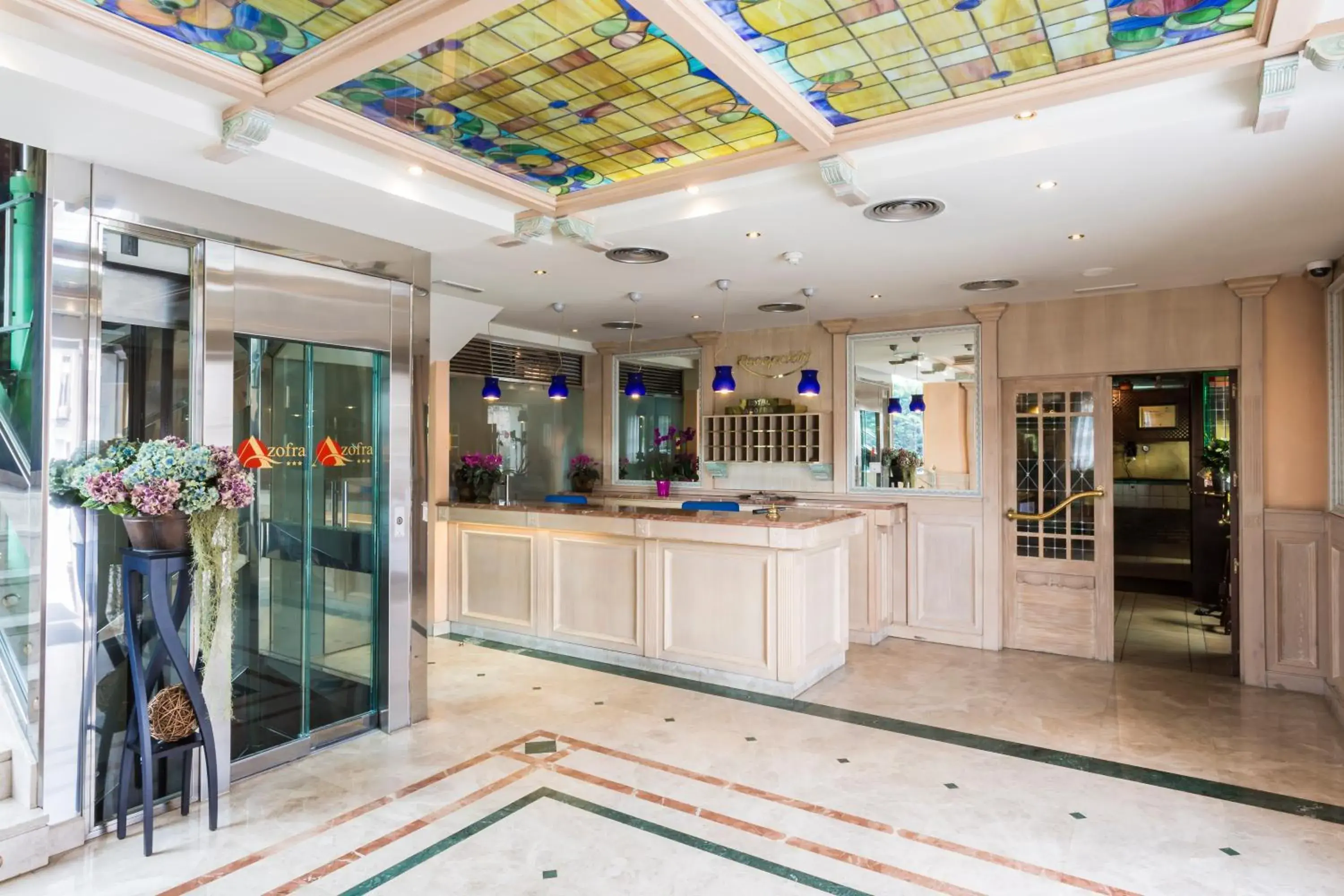 Lobby or reception in Hotel Azofra Lobby or reception in Hotel Azofra