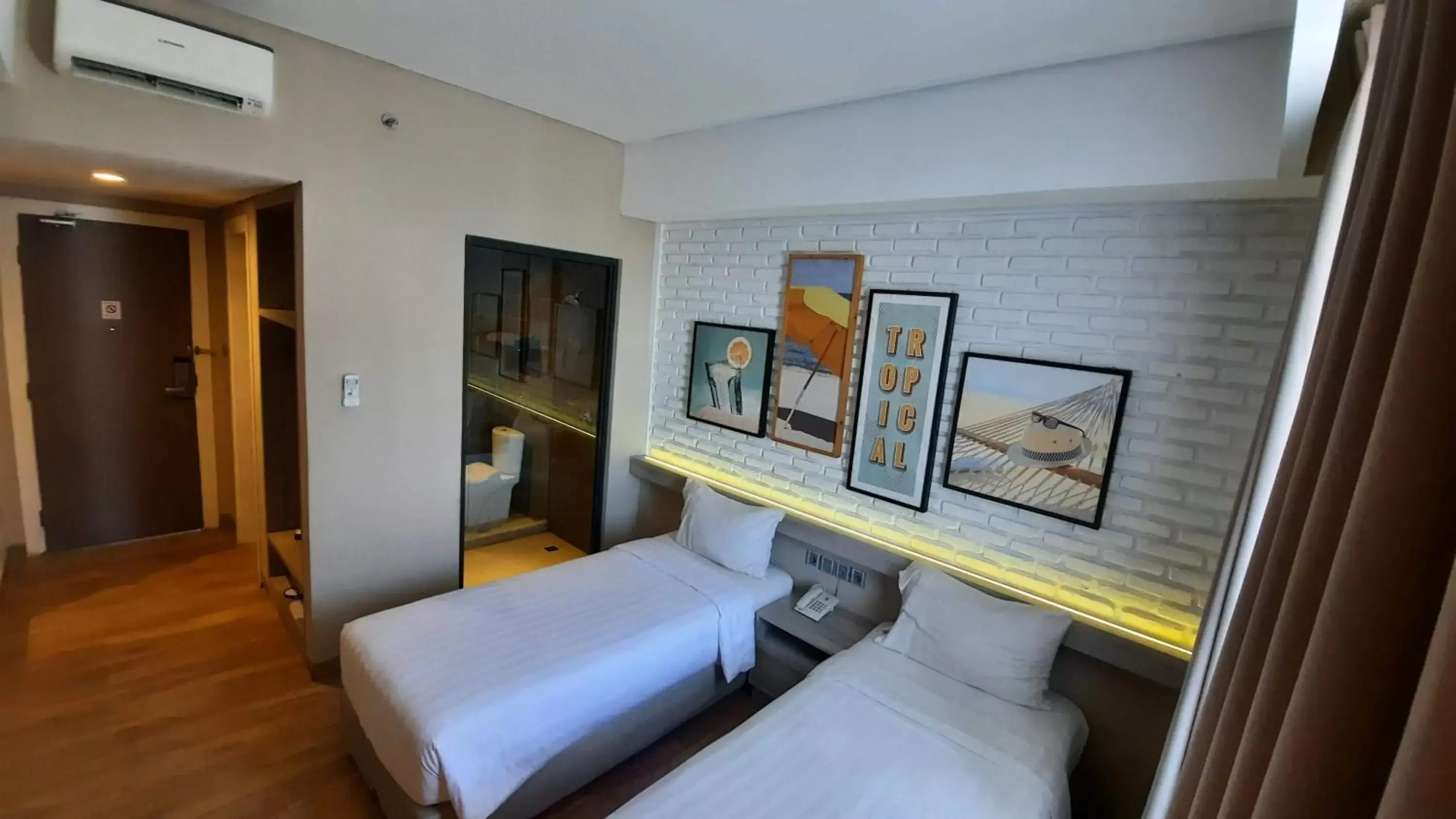 Bed in Expressia Hotel Makassar