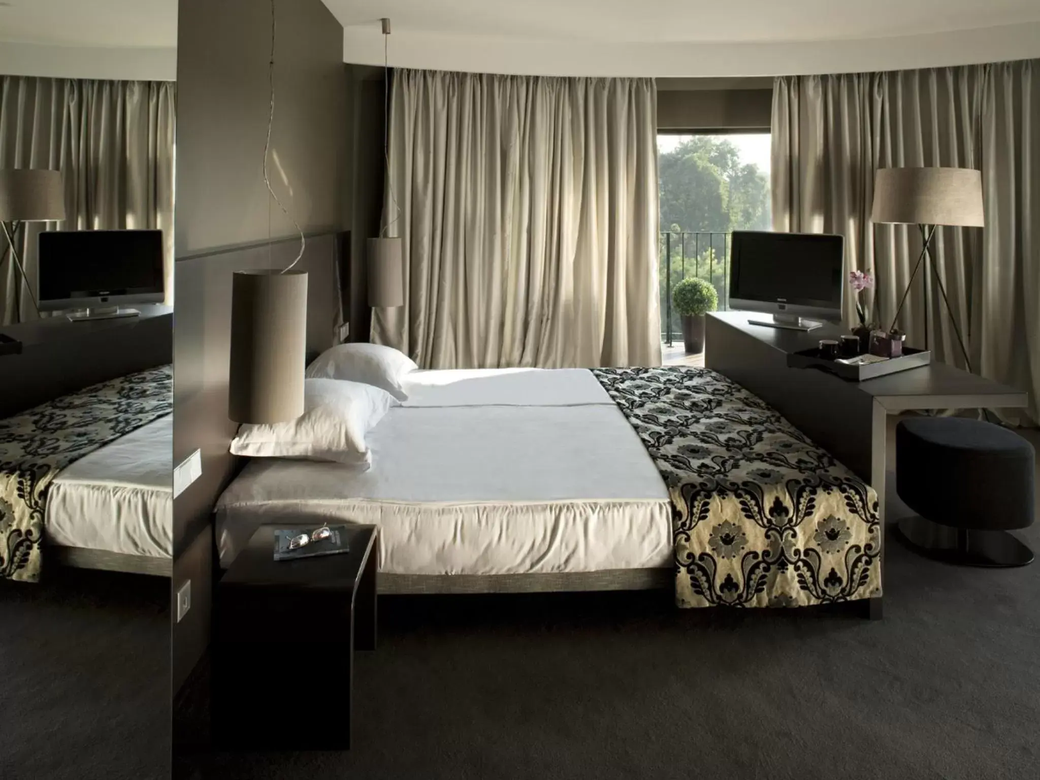 Bed in mOdus Hotel