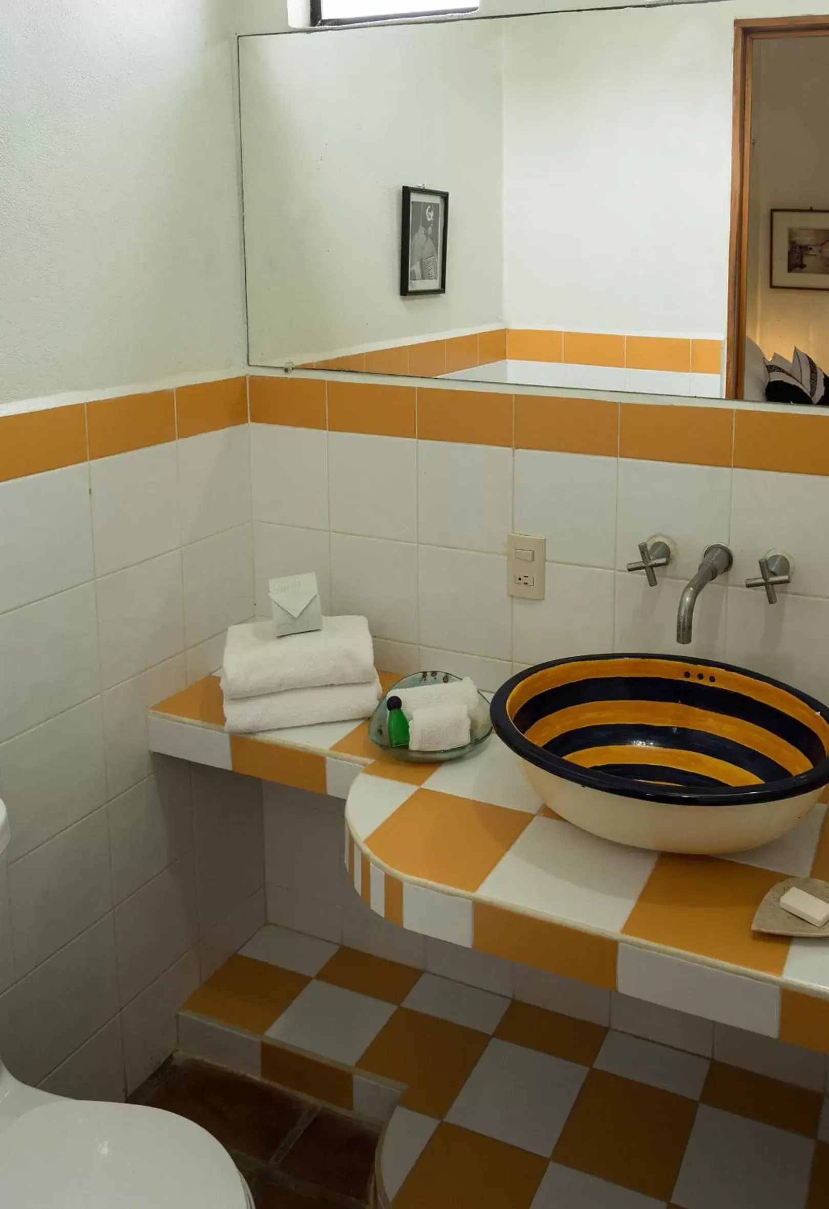 Bathroom in Hotel Villa Mozart y Macondo