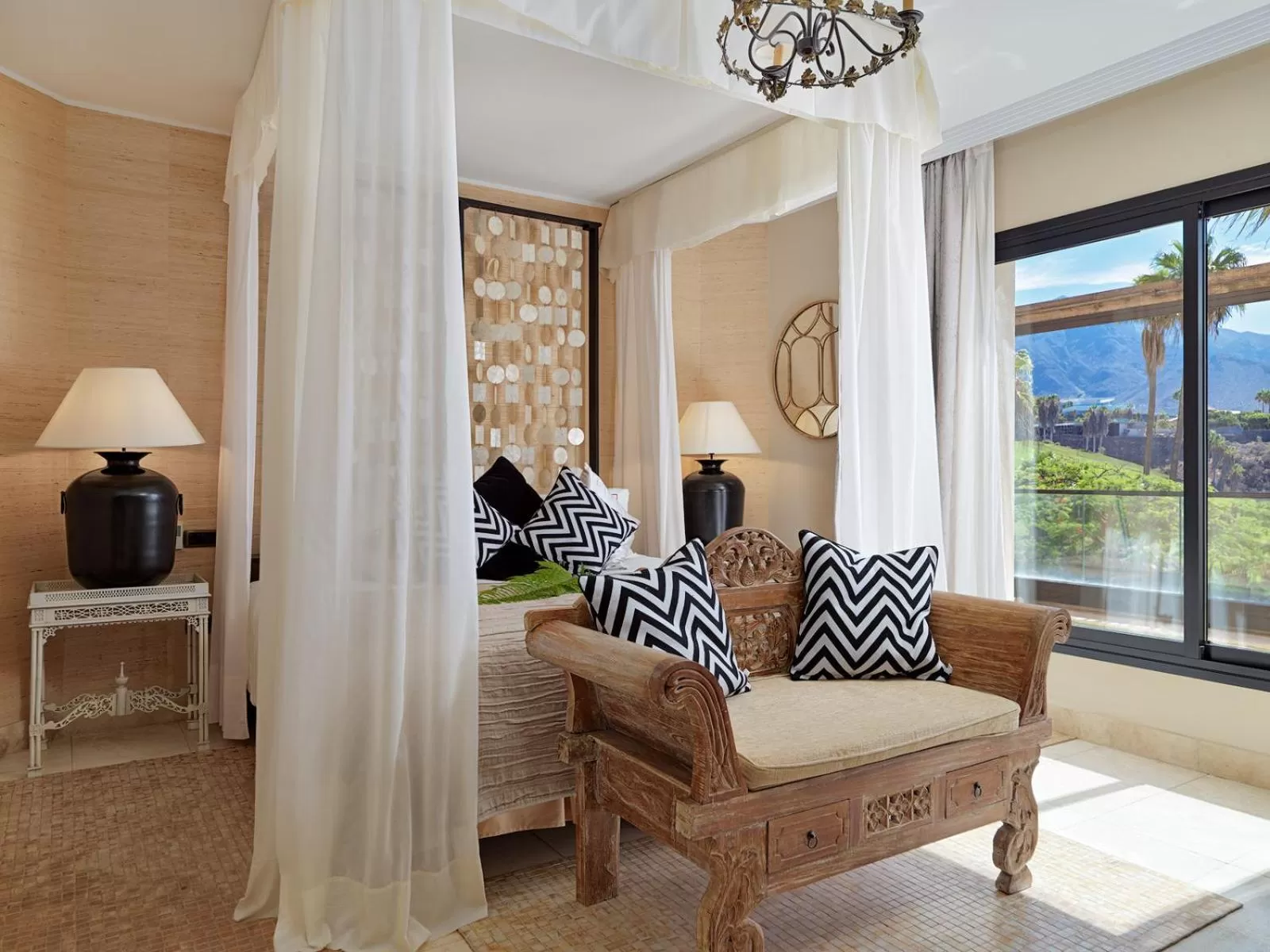 Bedroom in Royal Garden Villas, Luxury Hotel