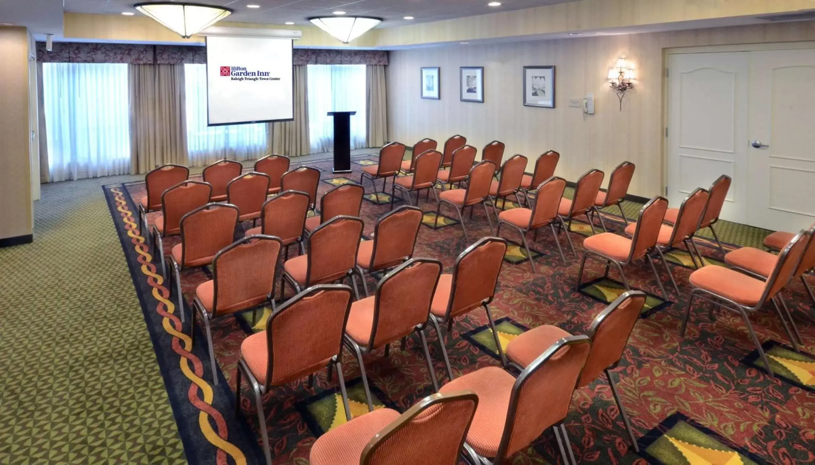 Meeting/conference room in Hilton Garden Inn Raleigh Capital Blvd I-540