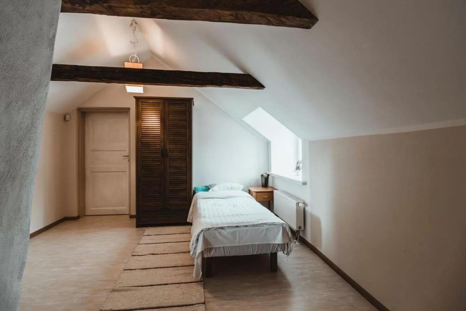 Photo of the whole room, Bed in Hostel Uskumatu