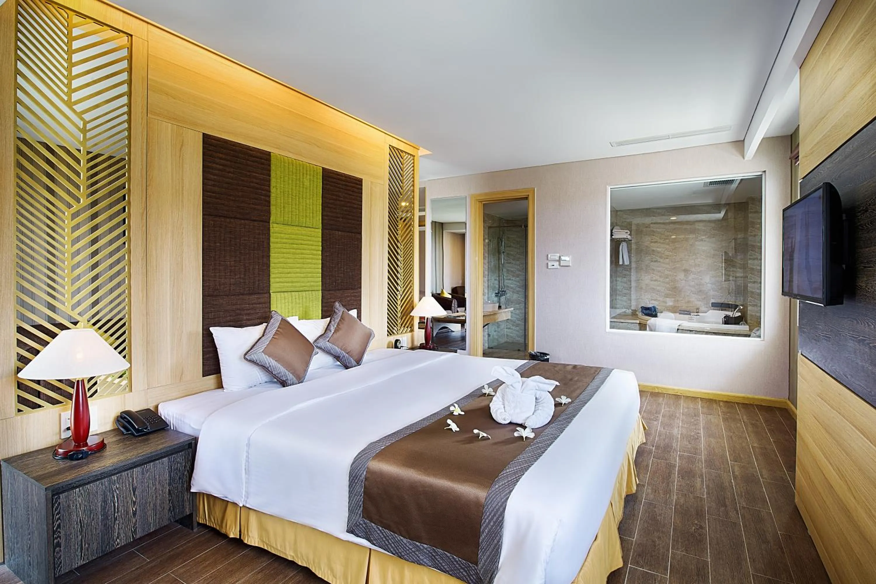 Photo of the whole room, Bed in Muong Thanh Holiday Muine Hotel