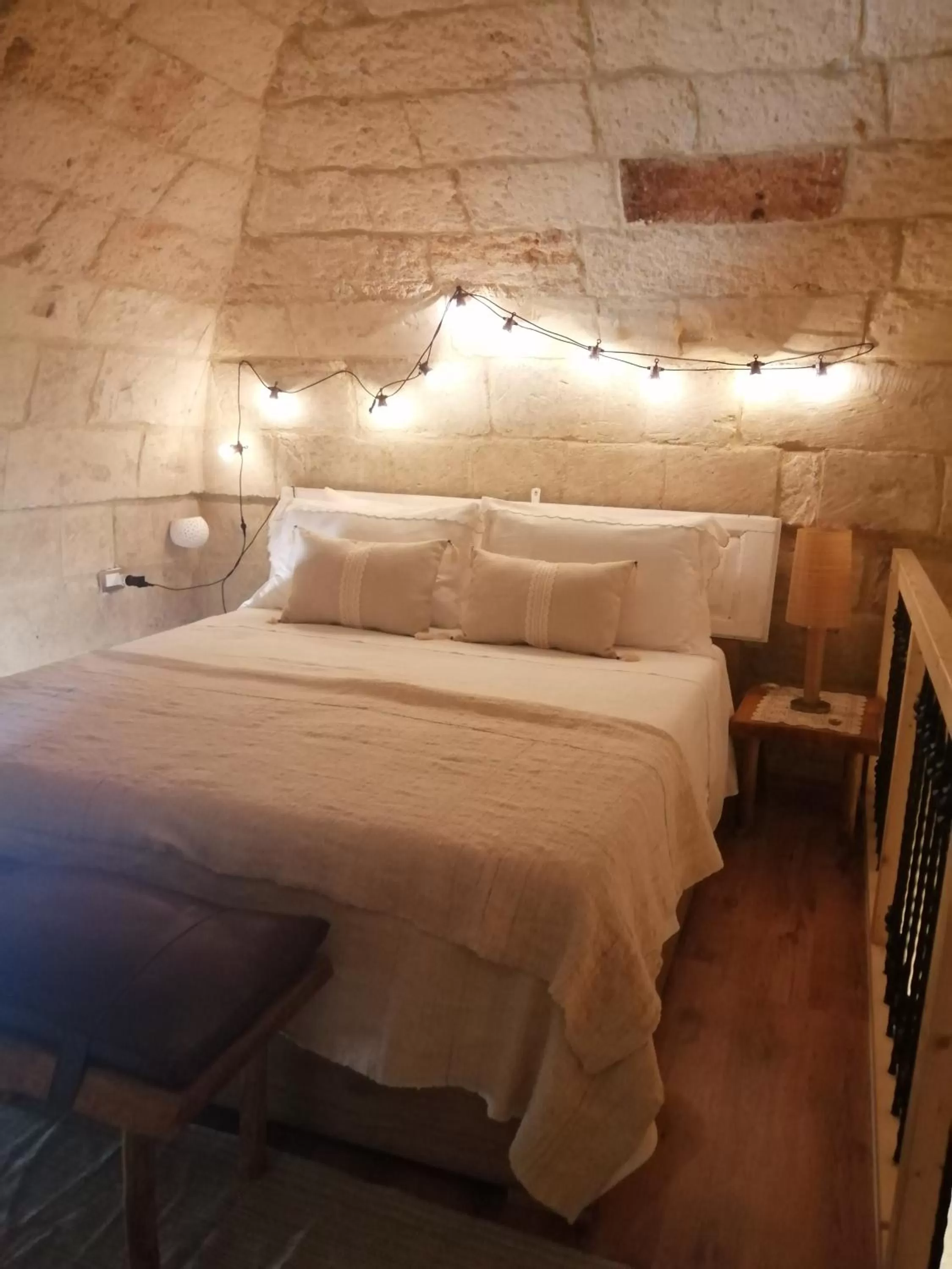 Bedroom, Bed in Palazzo Emy