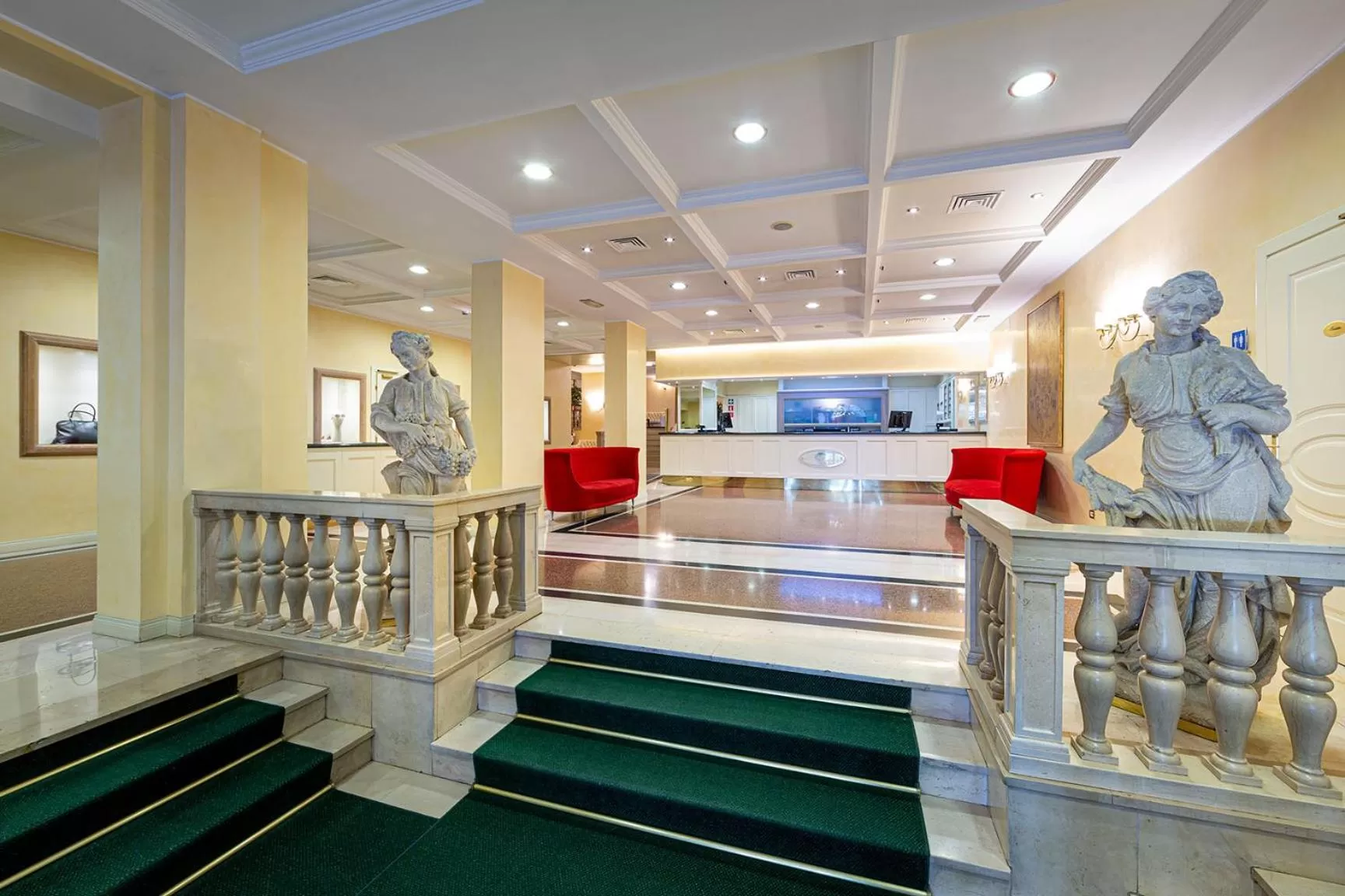 Lobby or reception in Ambassador Palace Hotel