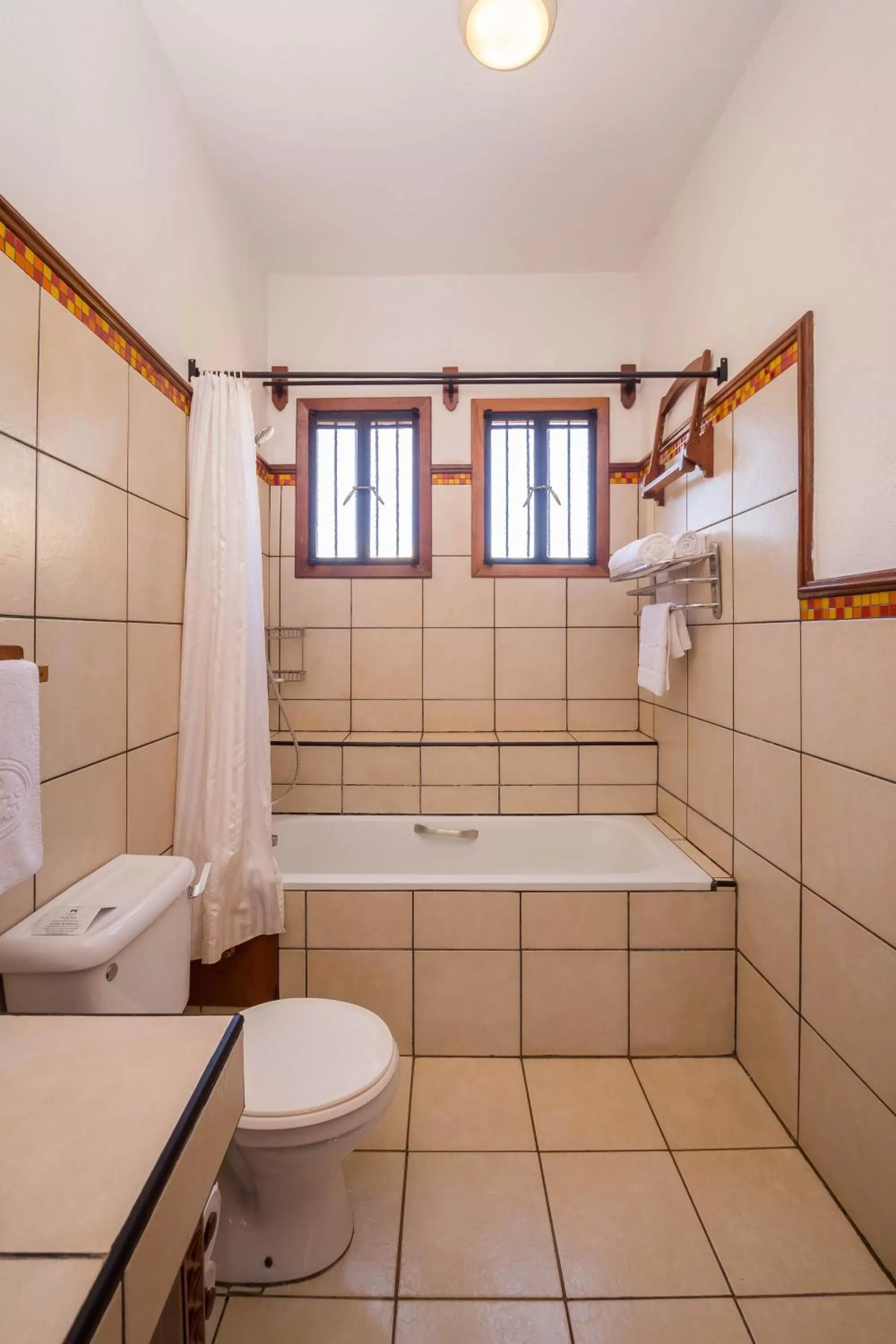 Bathroom in The King Post