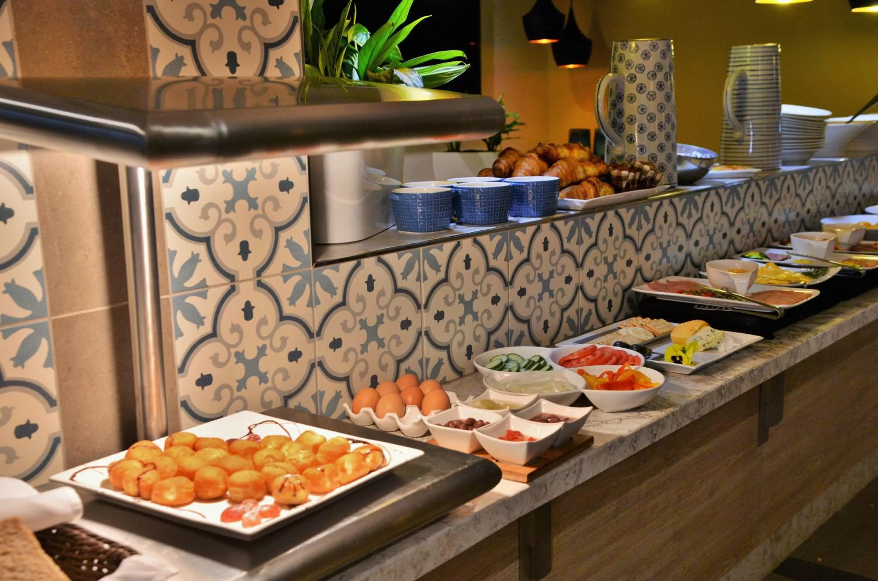 Restaurant/places to eat in Town Lodge Menlo Park