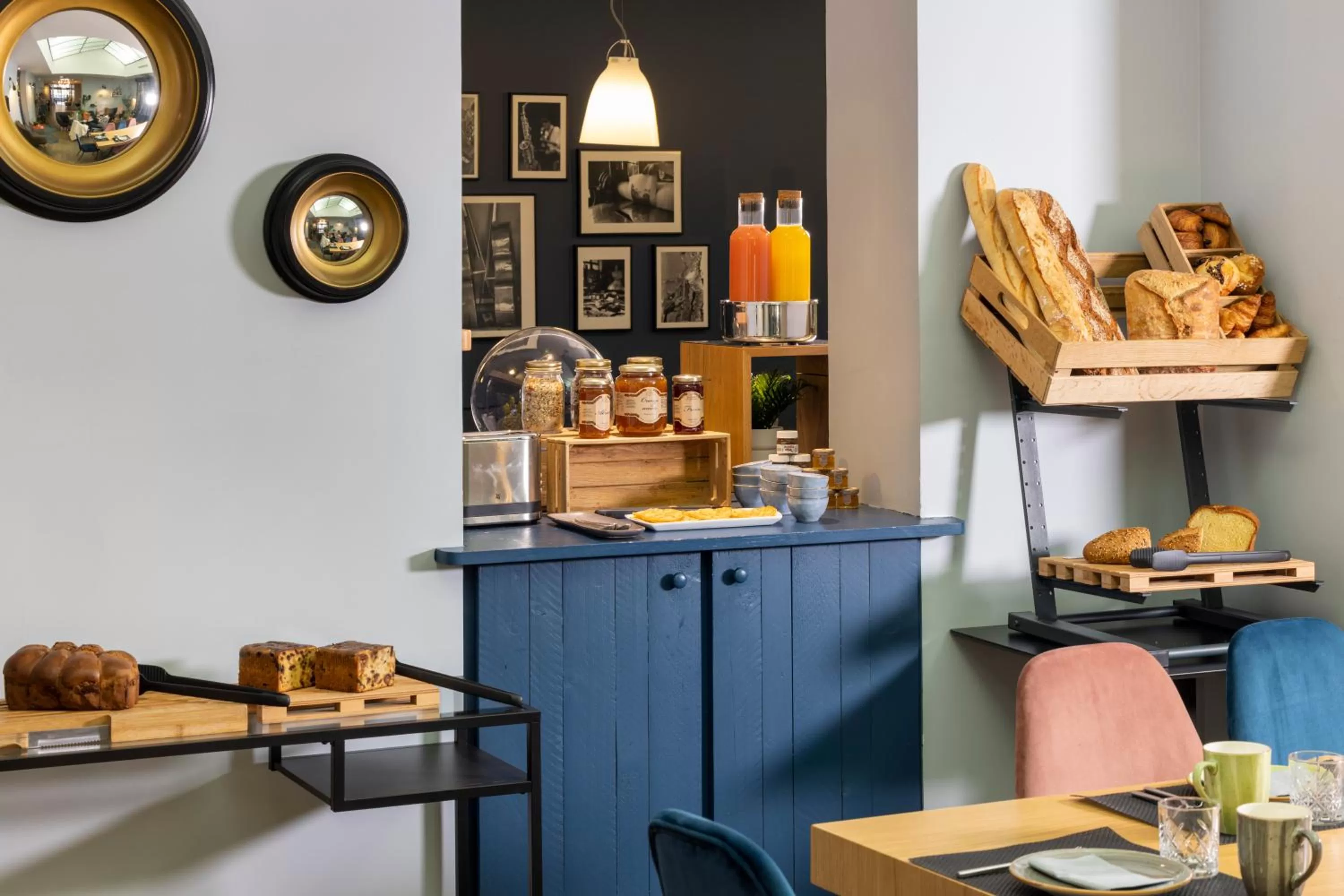 Food and drinks in Hôtel Hélios Opéra