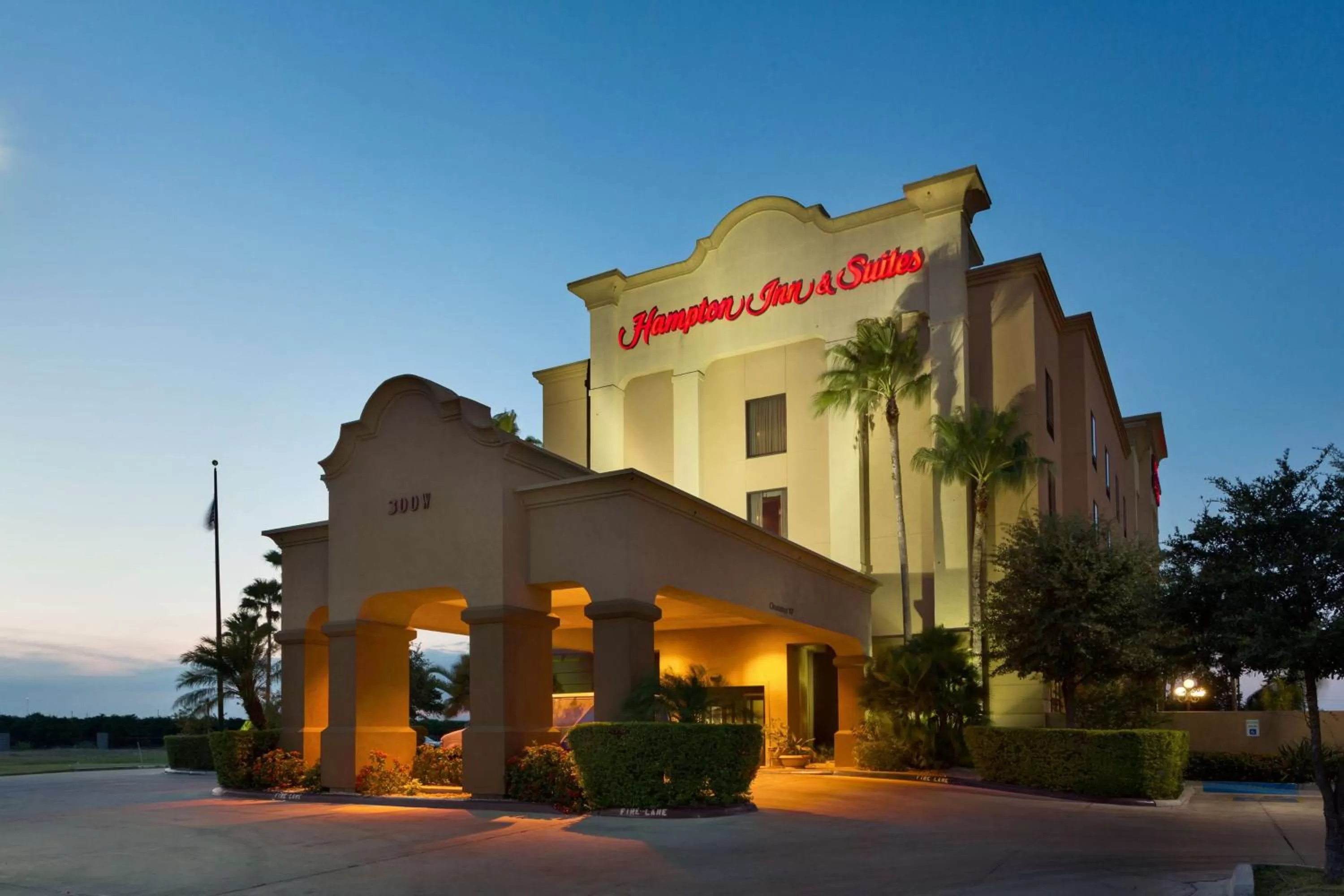 Property building in Hampton Inn & Suites Pharr