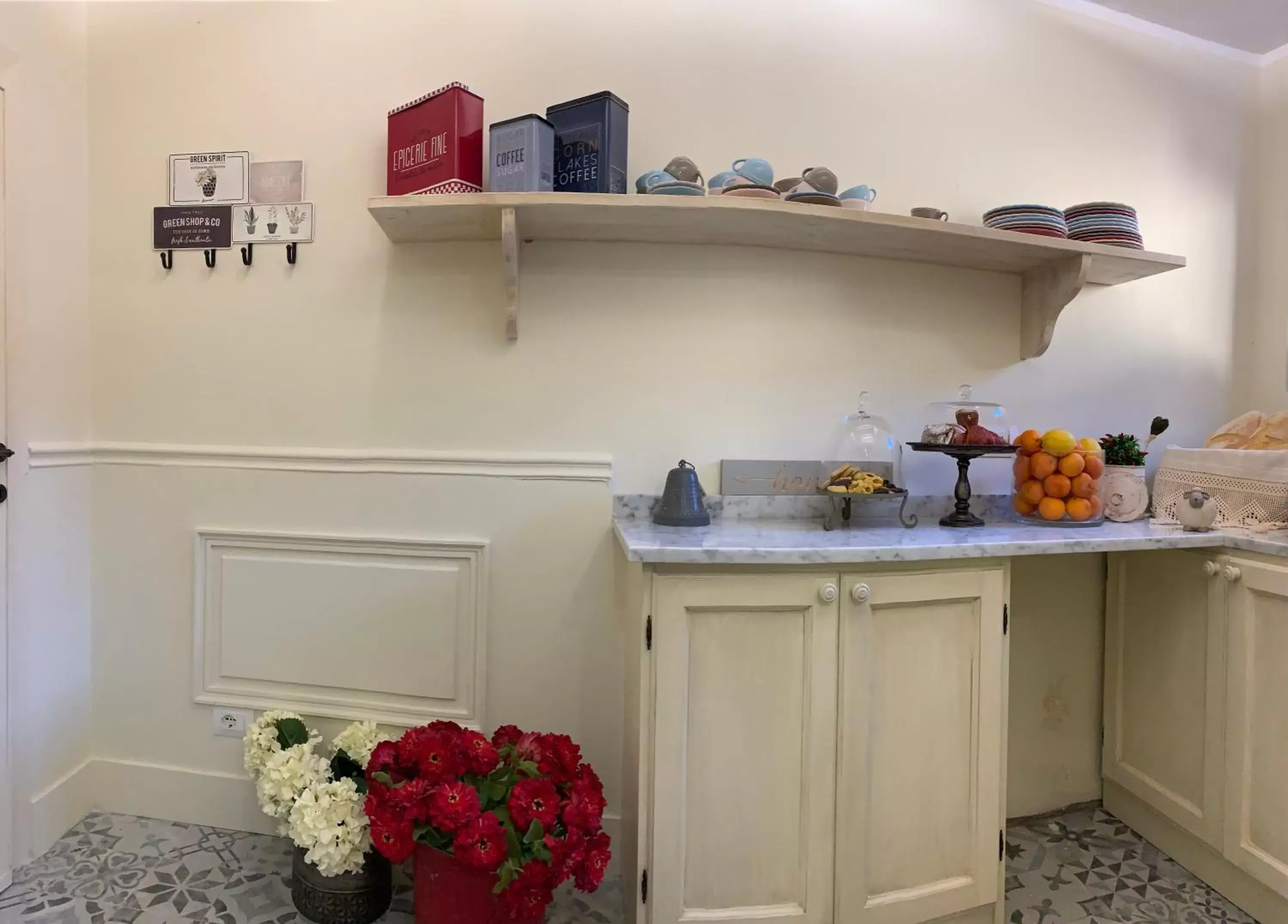 Breakfast, Kitchen/Kitchenette in B&B ALVINO