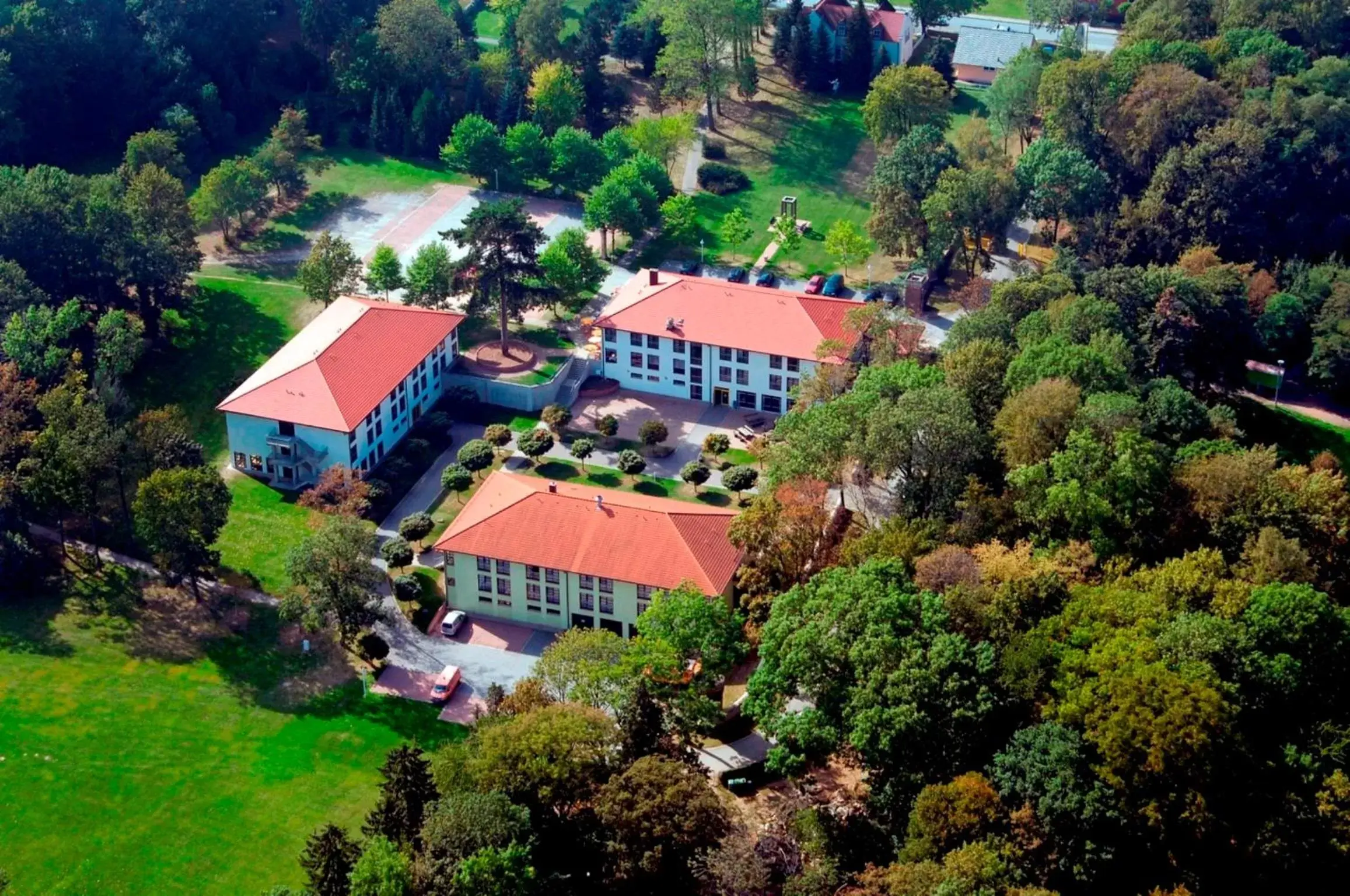 Property building, Bird's-eye View in Kim Hotel Im Park