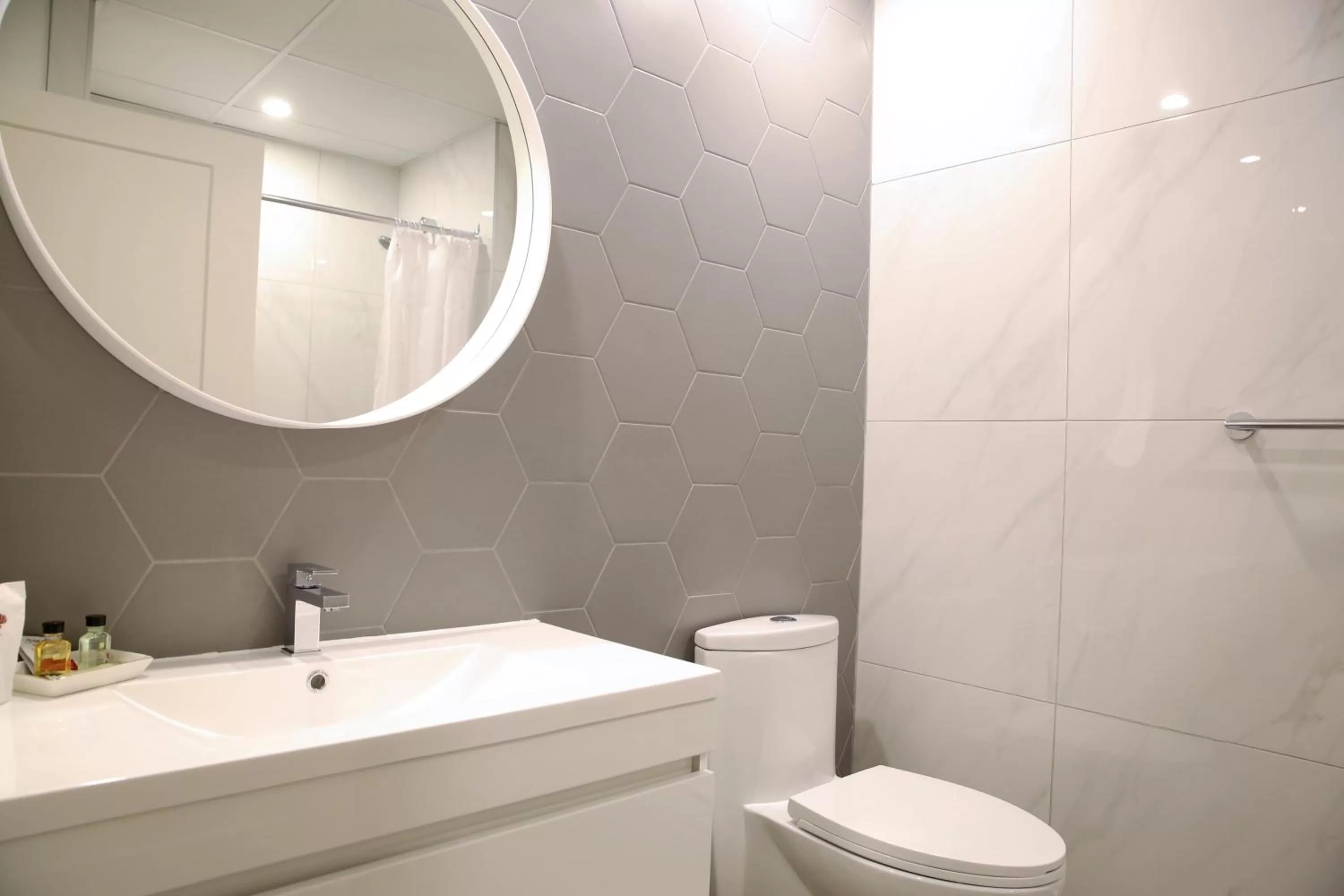 Bathroom in Auberge du Grand Lac