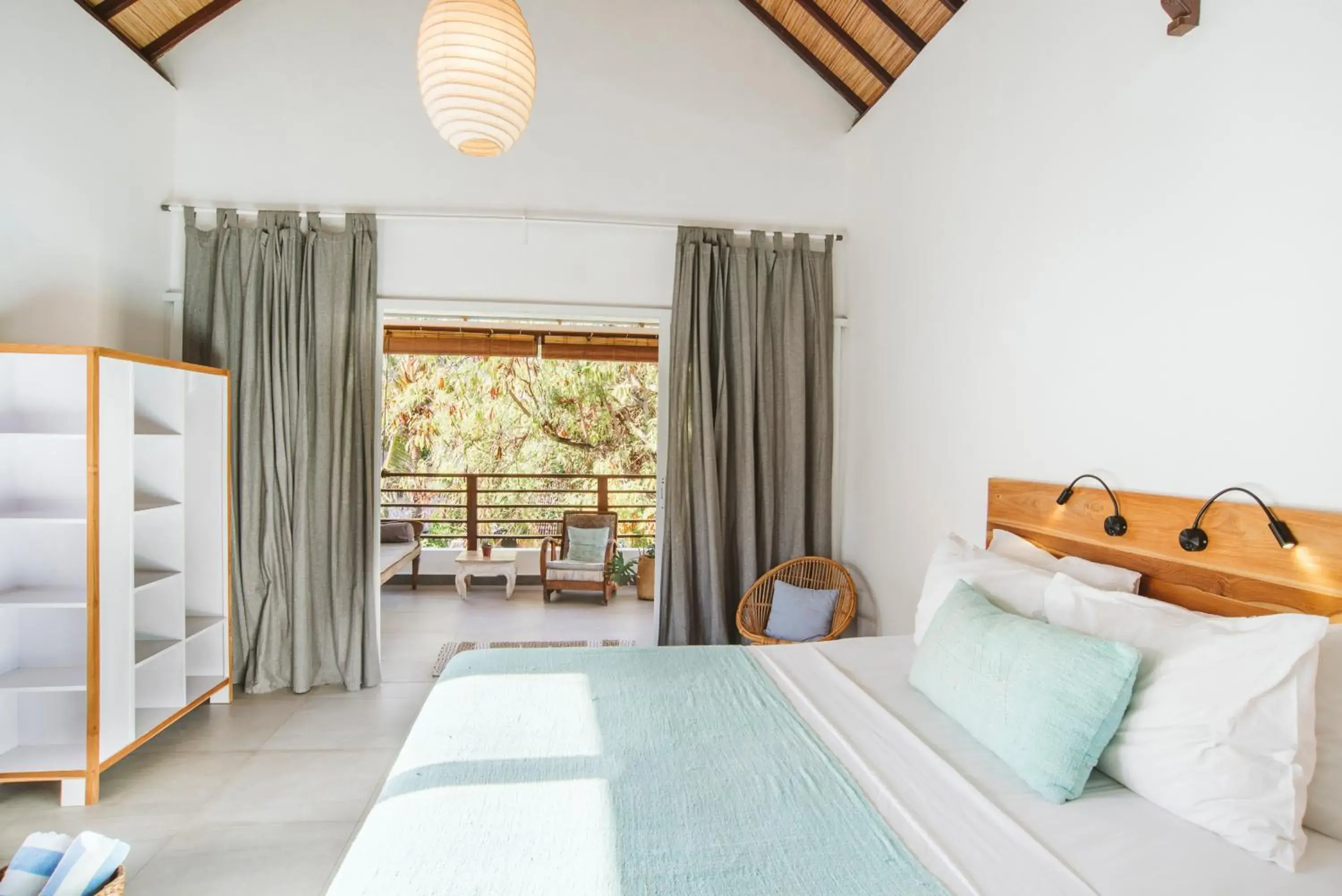 Photo of the whole room, Bed in Karma Kayak Photo of the whole room, Bed in Karma Kayak