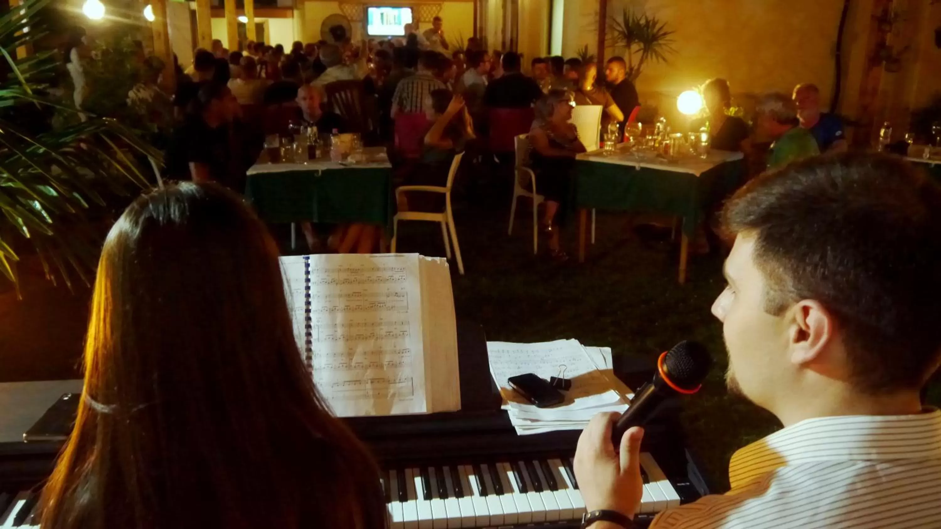 Evening entertainment in Kruja Hotel