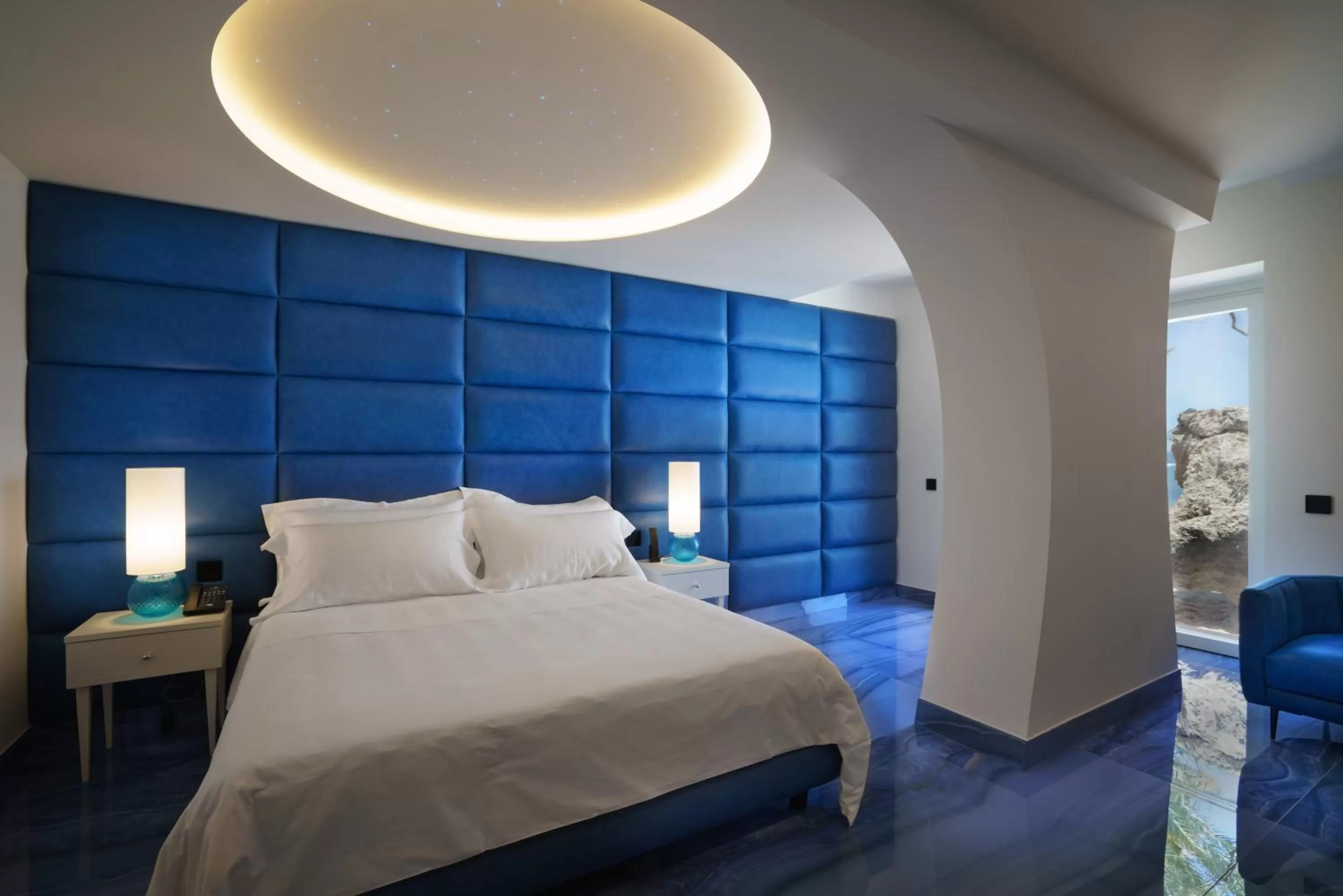 Bedroom, Bed in Grotta Palazzese Beach Hotel