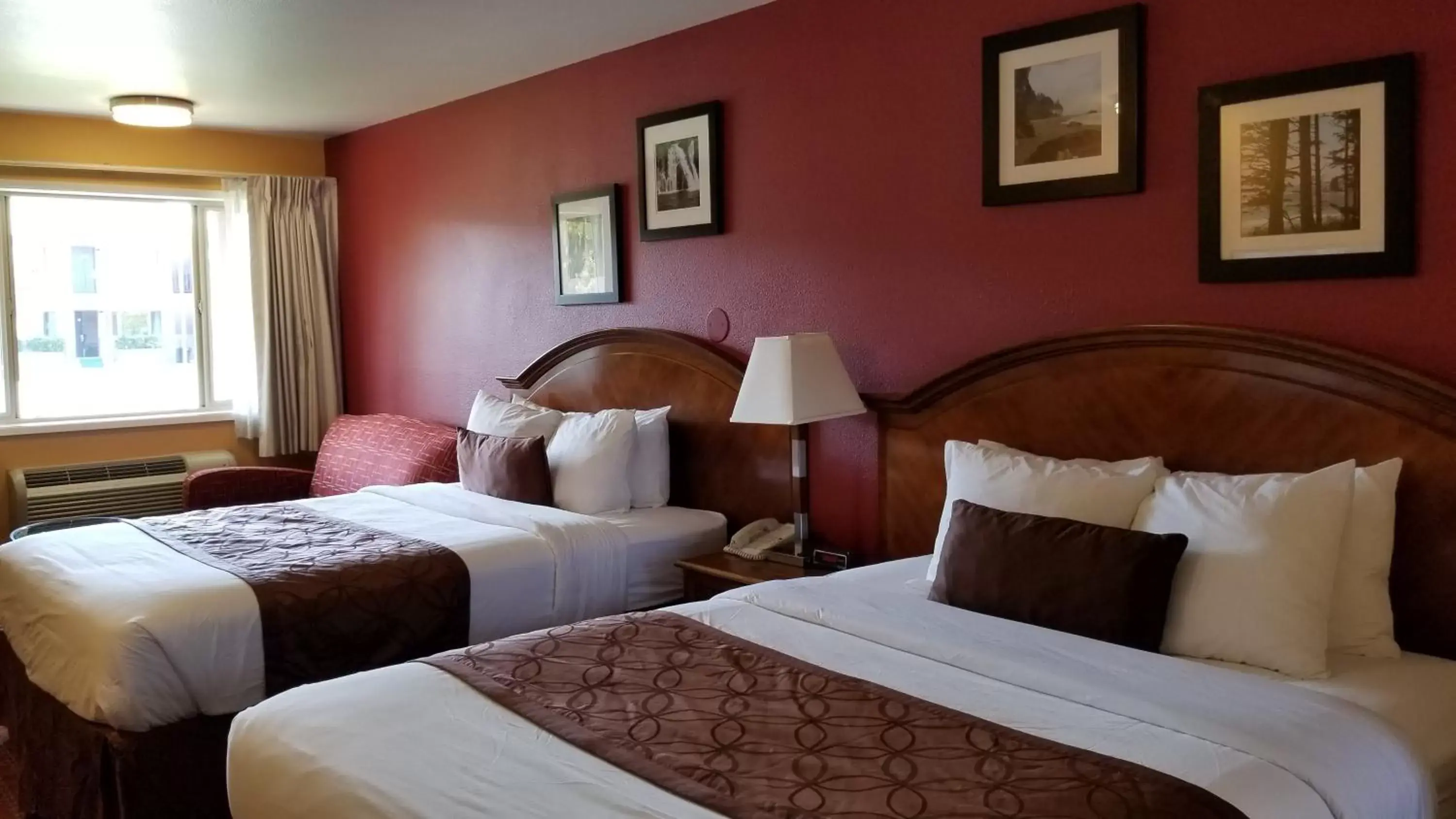 Bed in Forks Motel Bed in Forks Motel