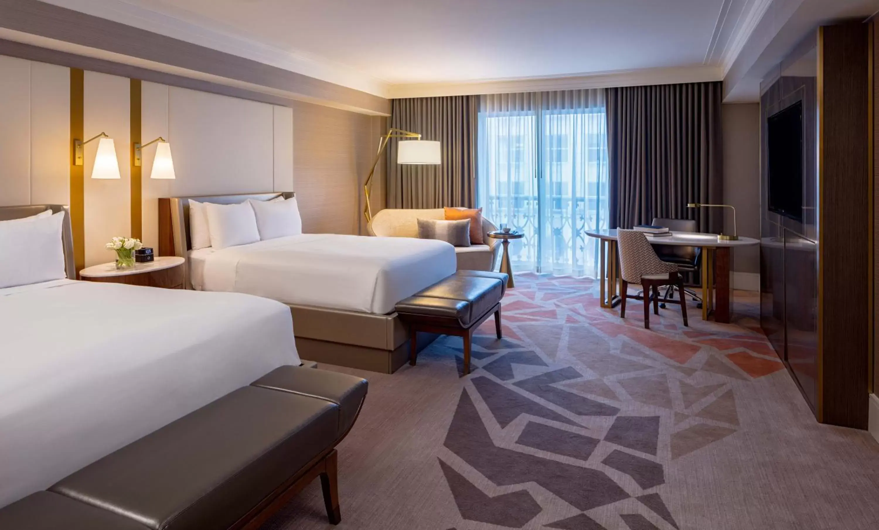 Bedroom in Hotel Crescent Court