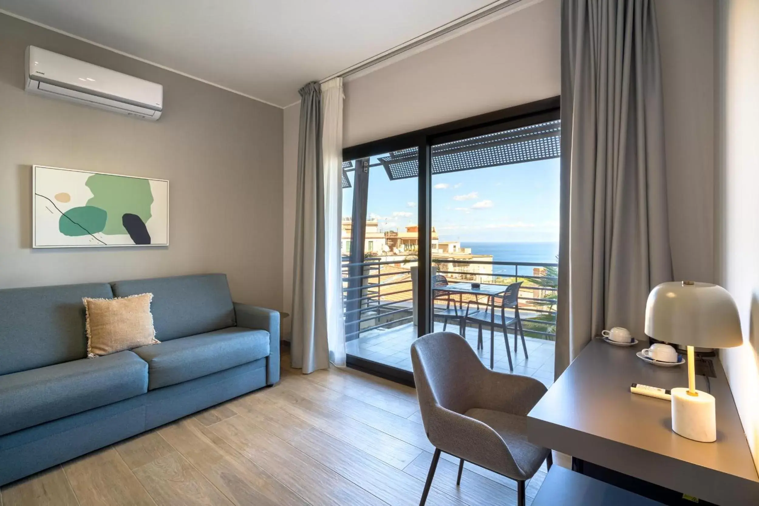 Sea view, Seating Area in Taormina Palace Hotel