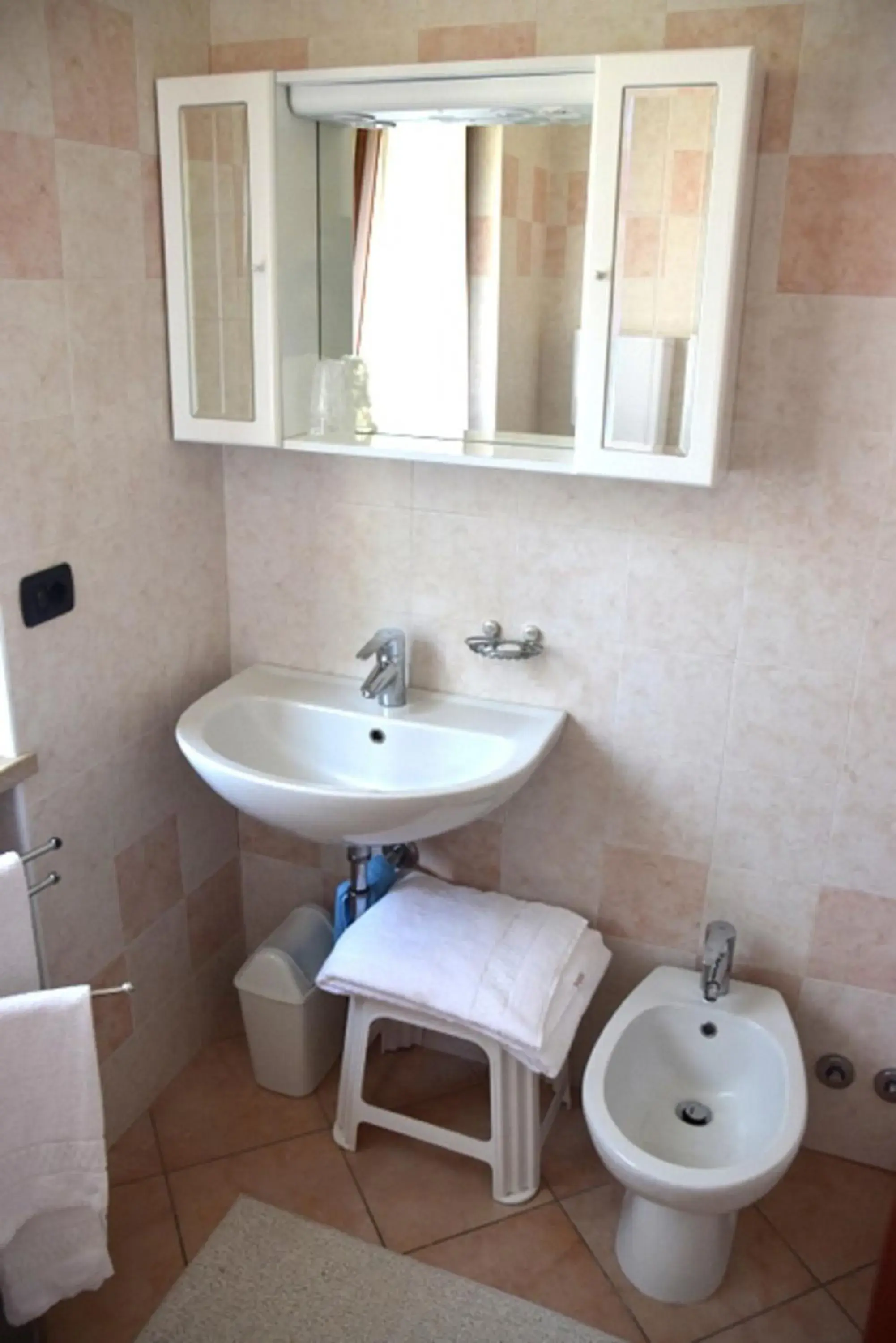 Toilet, Bathroom in Albergo Casa Este