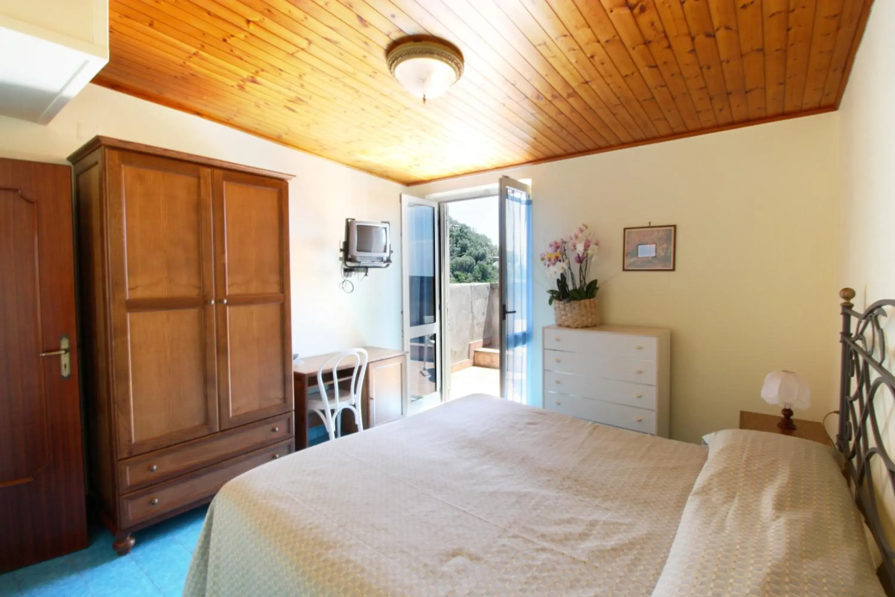 Bedroom, Bed in Hotel La Certosa