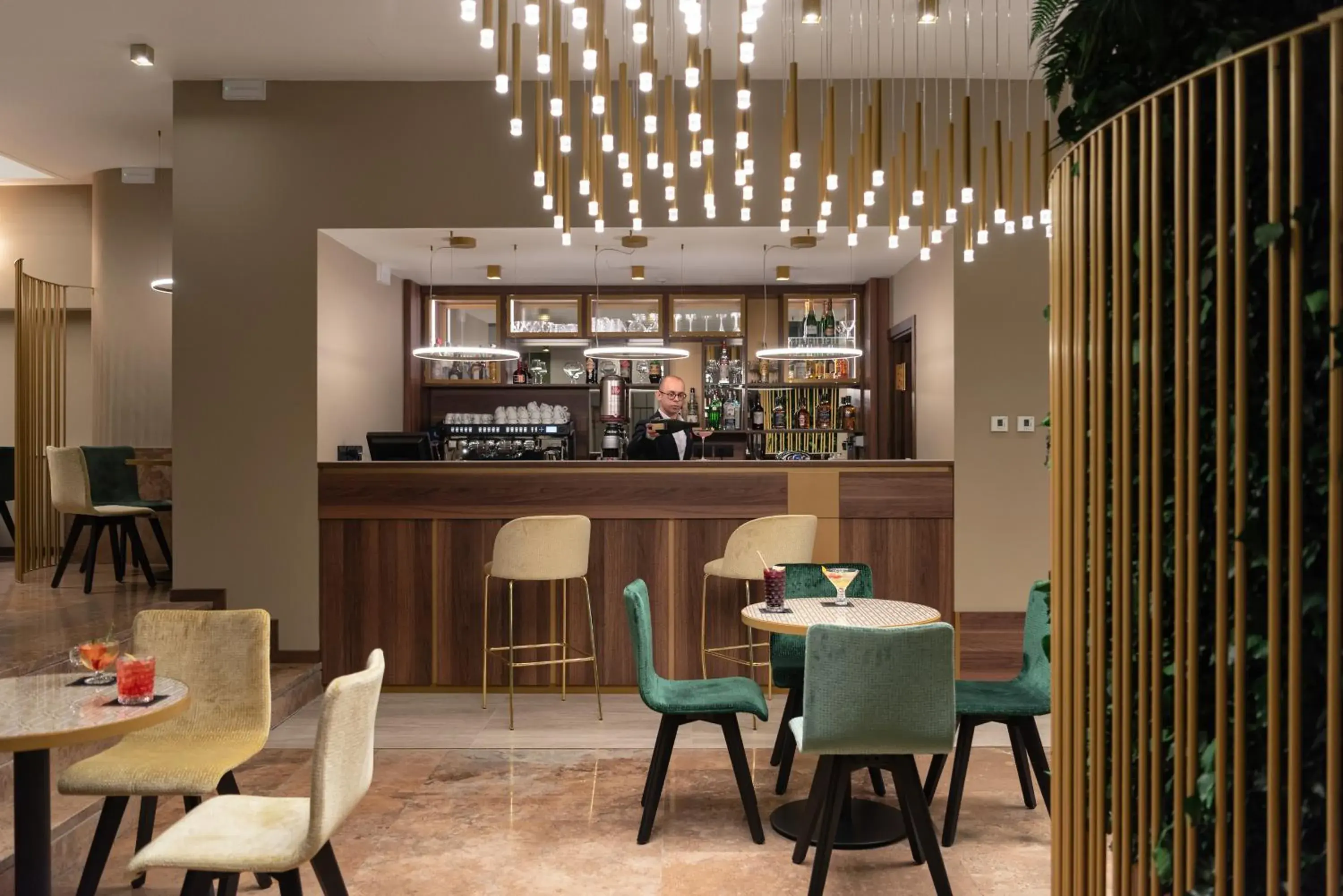 Property building, Lounge/Bar in Hotel Tocq