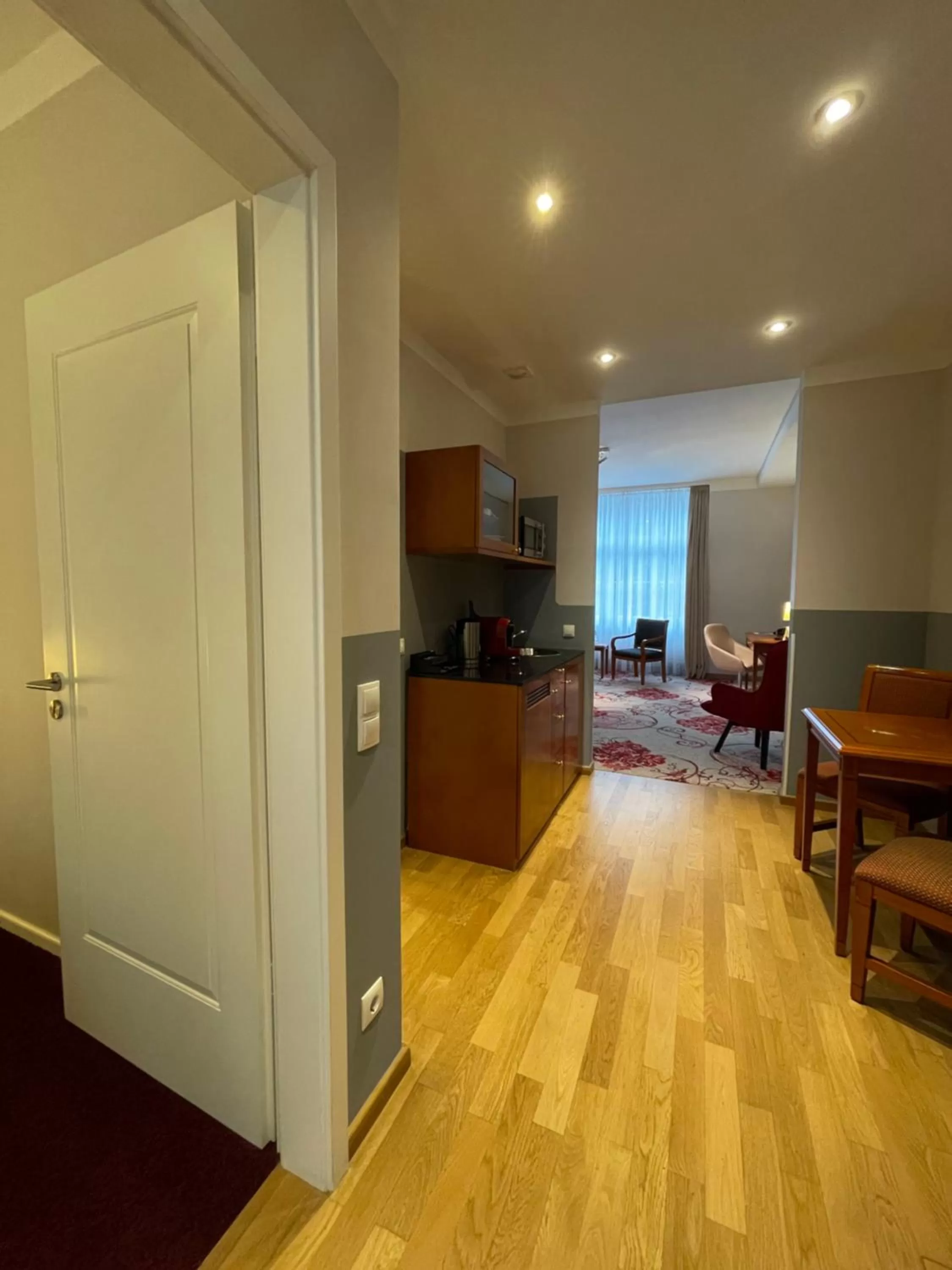 Kitchen or kitchenette in Batschari Palais Baden-Baden