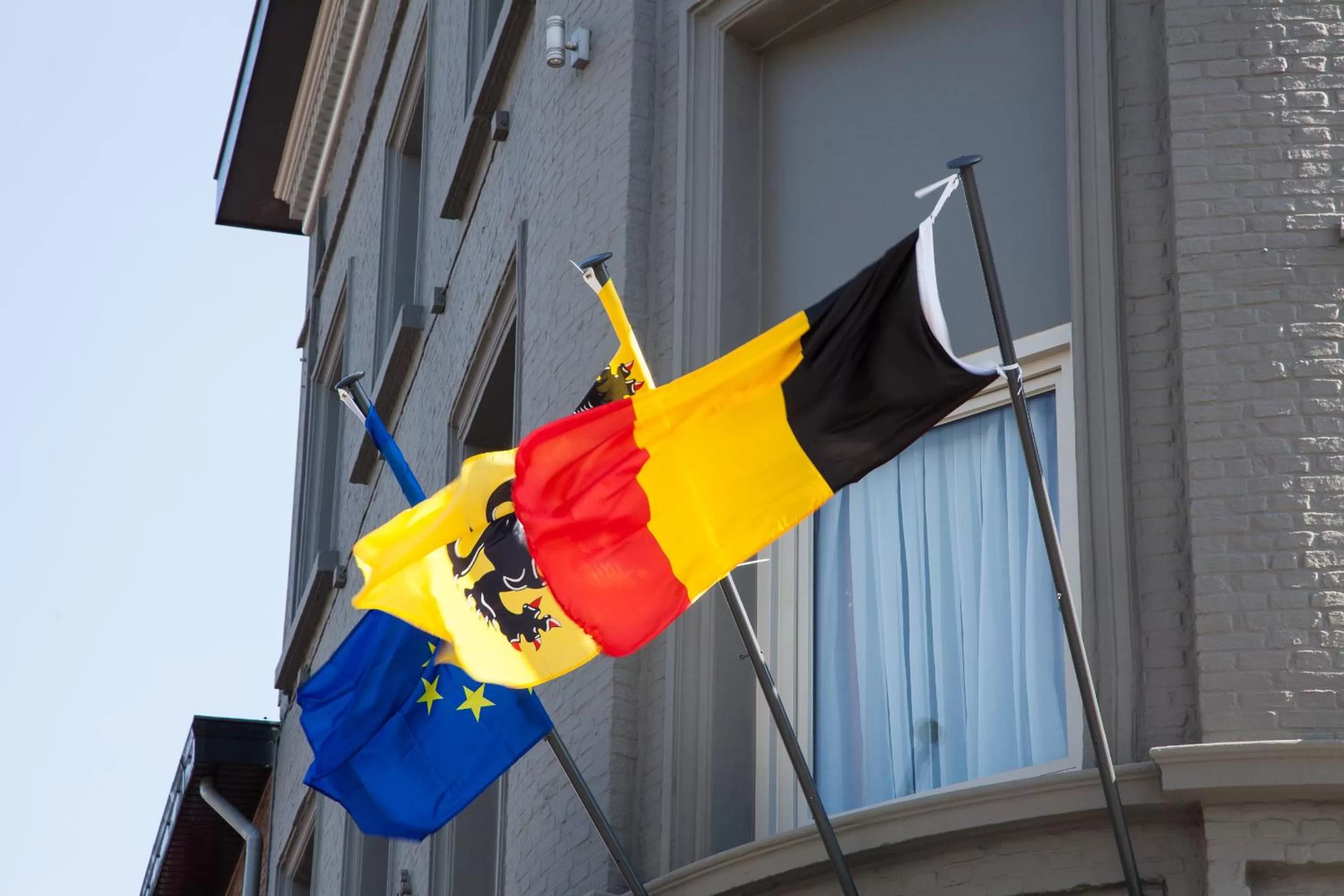 Property building in Hotel New Flanders