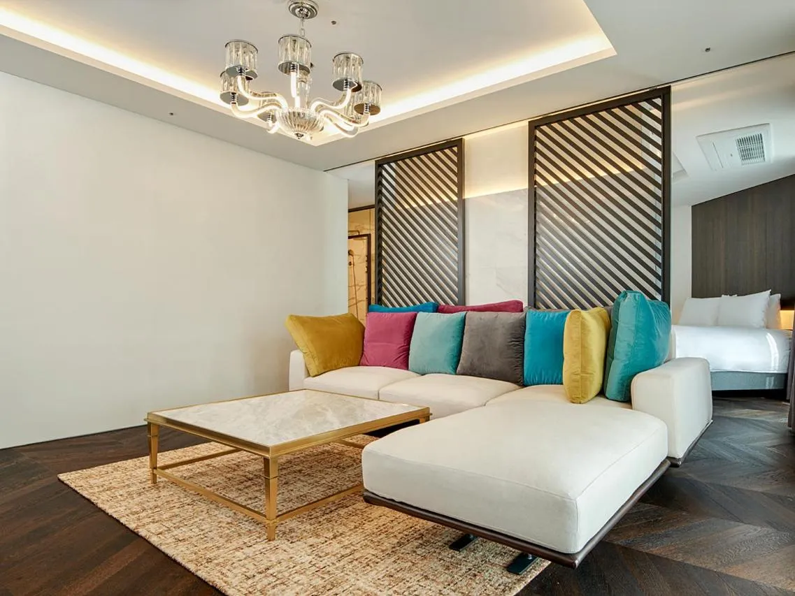 Living room in Hotel Alice and Trunk