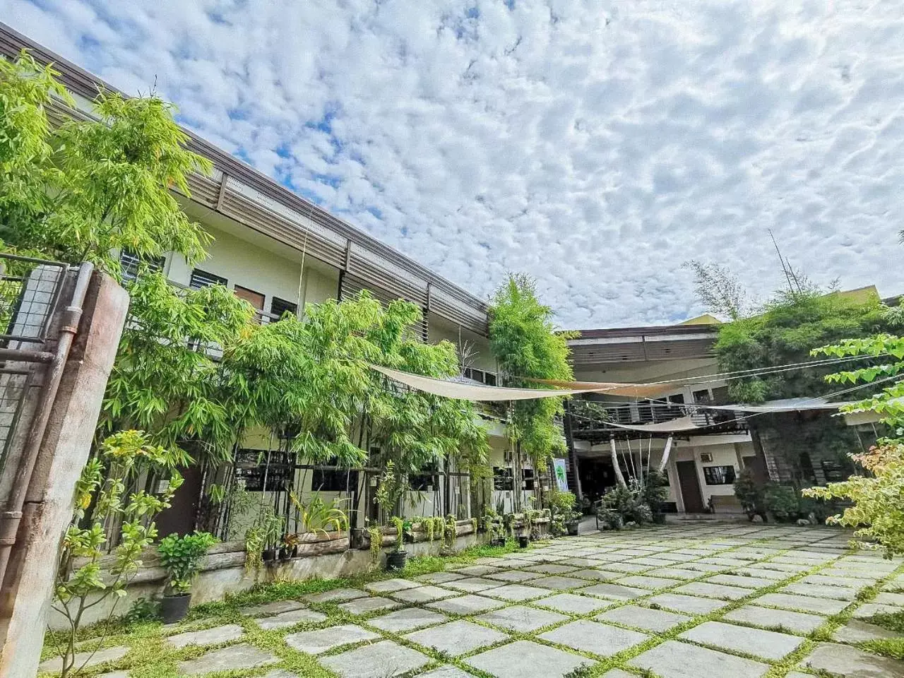 RedDoorz near KCC Mall Gensan RedDoorz near KCC Mall Gensan