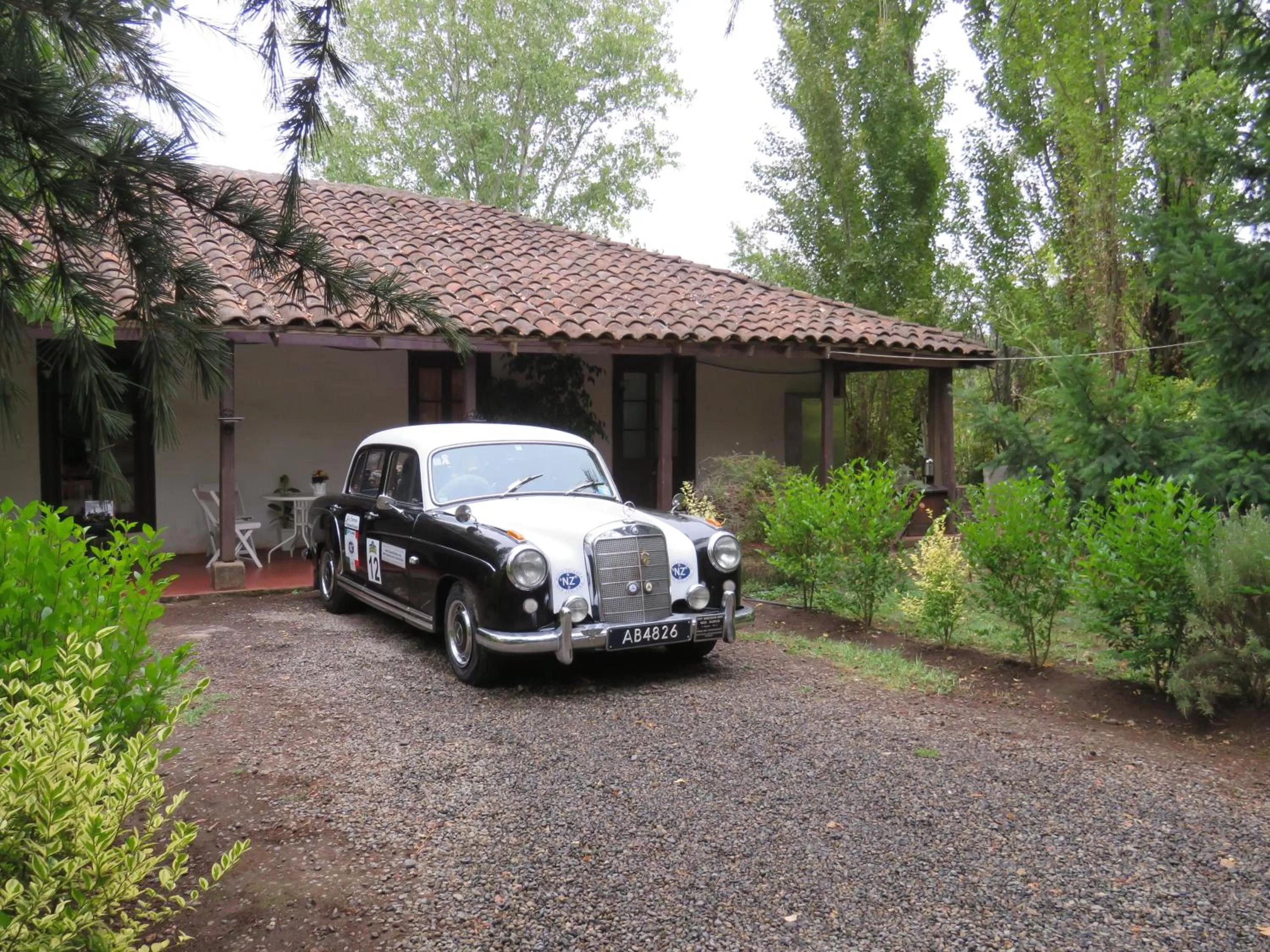 Facade/entrance, Property Building in La Casa de Adobe Natural y Más
