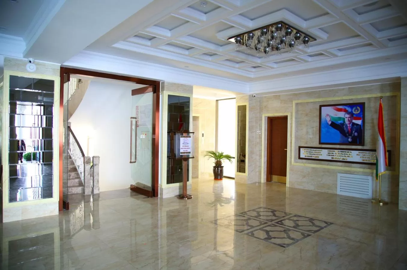 Parliament Palace Hotel