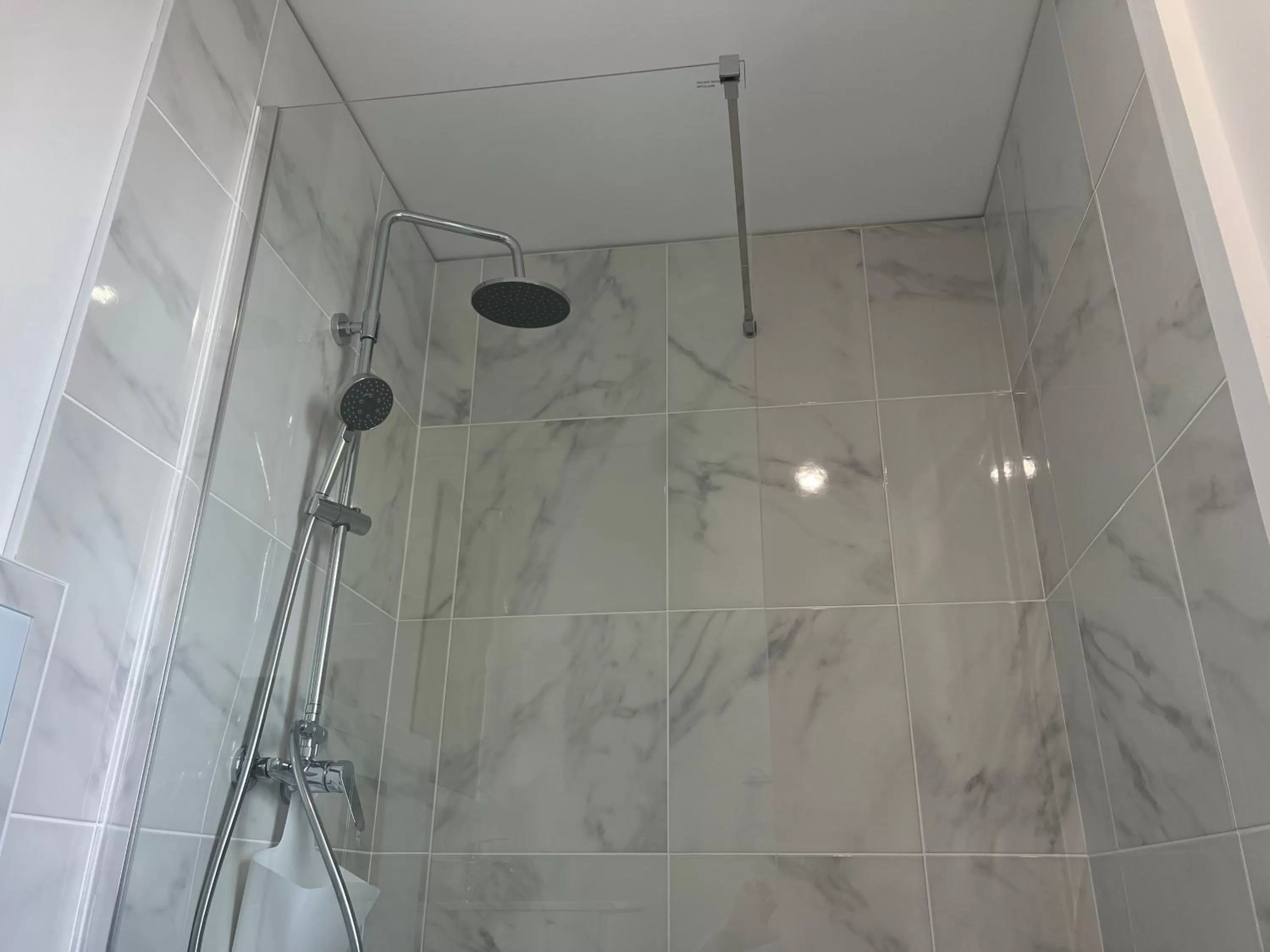 Bathroom in Hotel TULTY