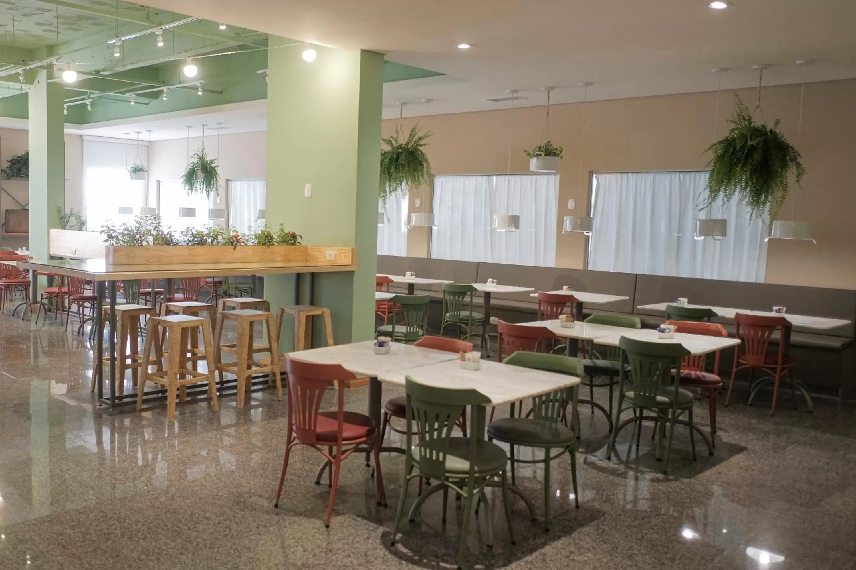 Dining area, Restaurant/Places to Eat in Nacional Inn Curitiba Santa Felicidade