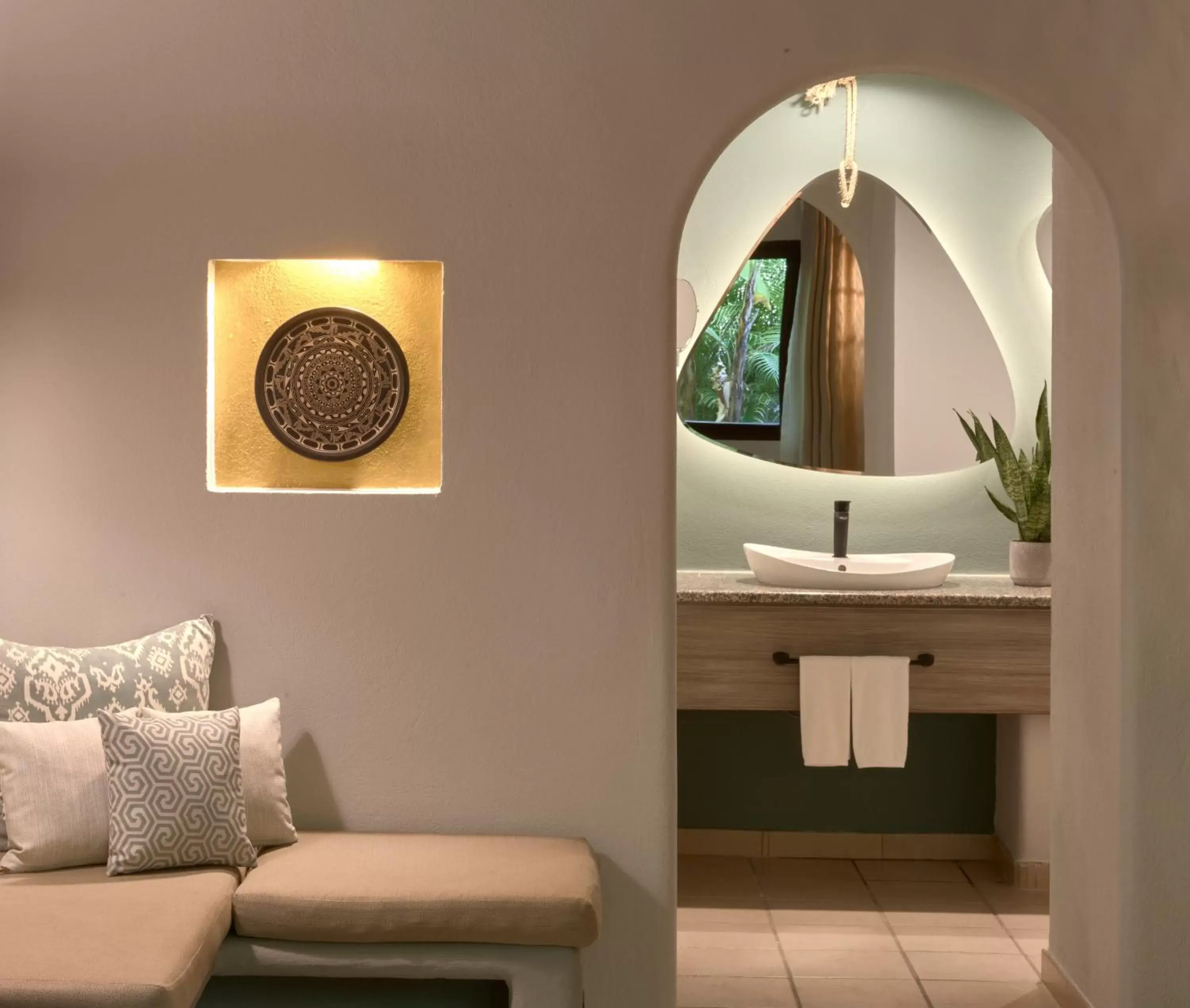 Seating area, Bathroom in Cala Luna Boutique Hotel & Villas