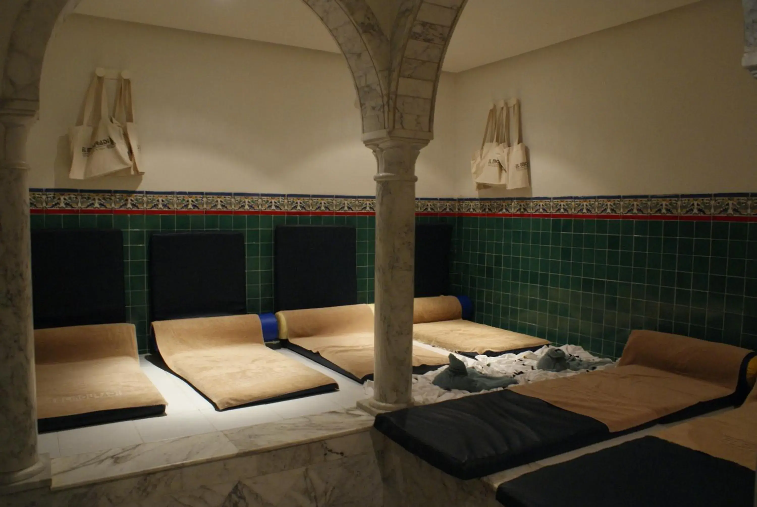 Steam room, Bed in El Mouradi Mahdia